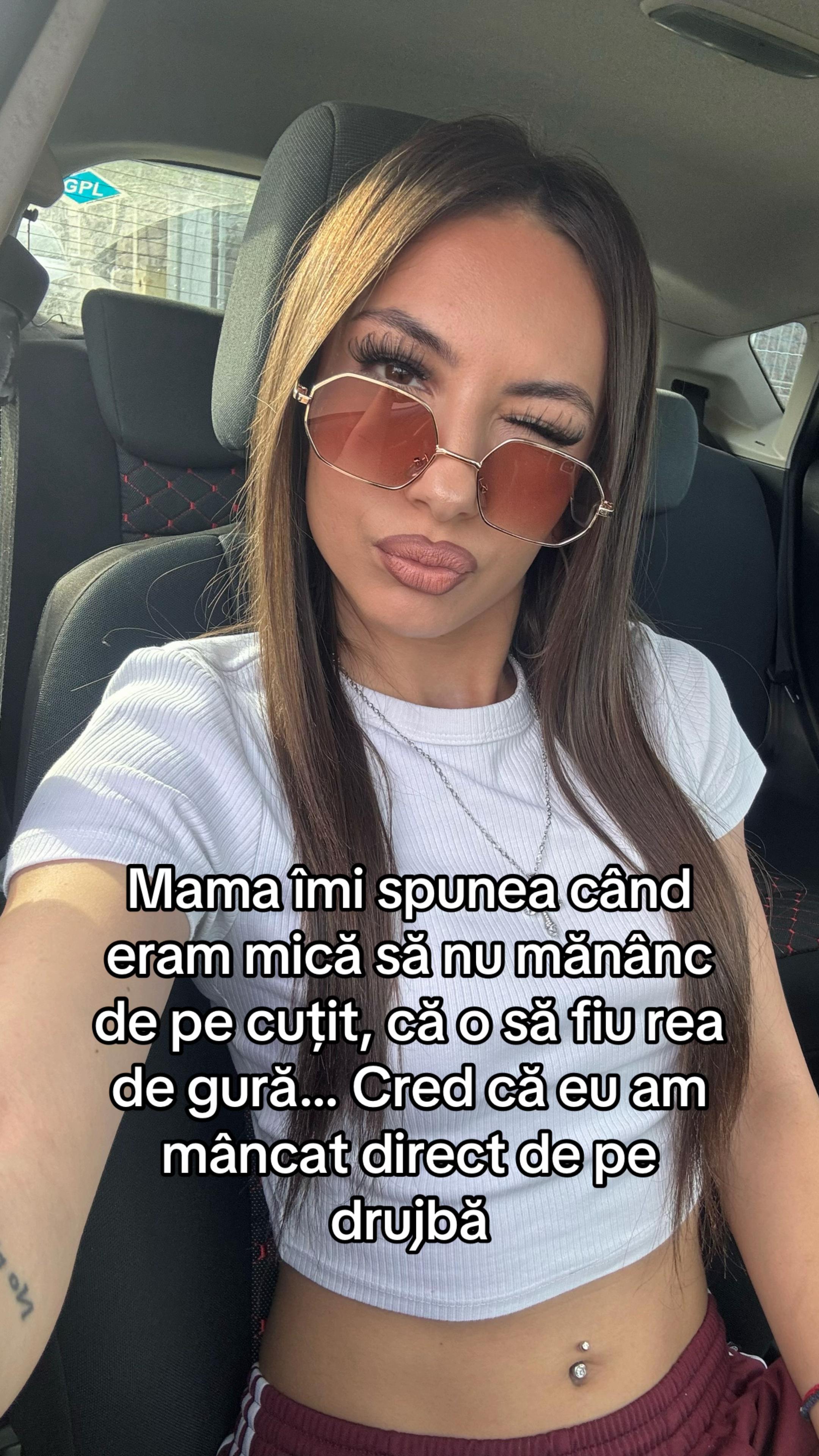 @deliii