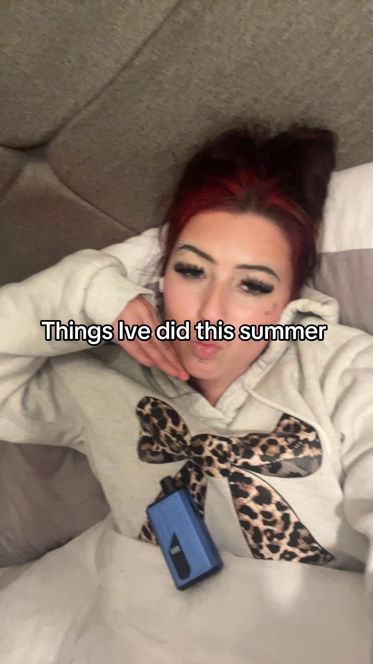 @justmechloe