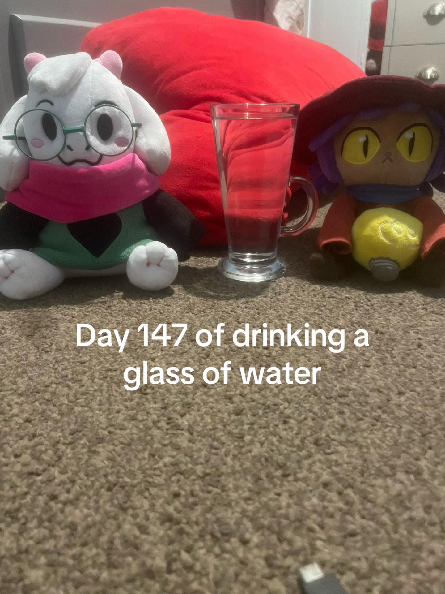 @Emongsnas