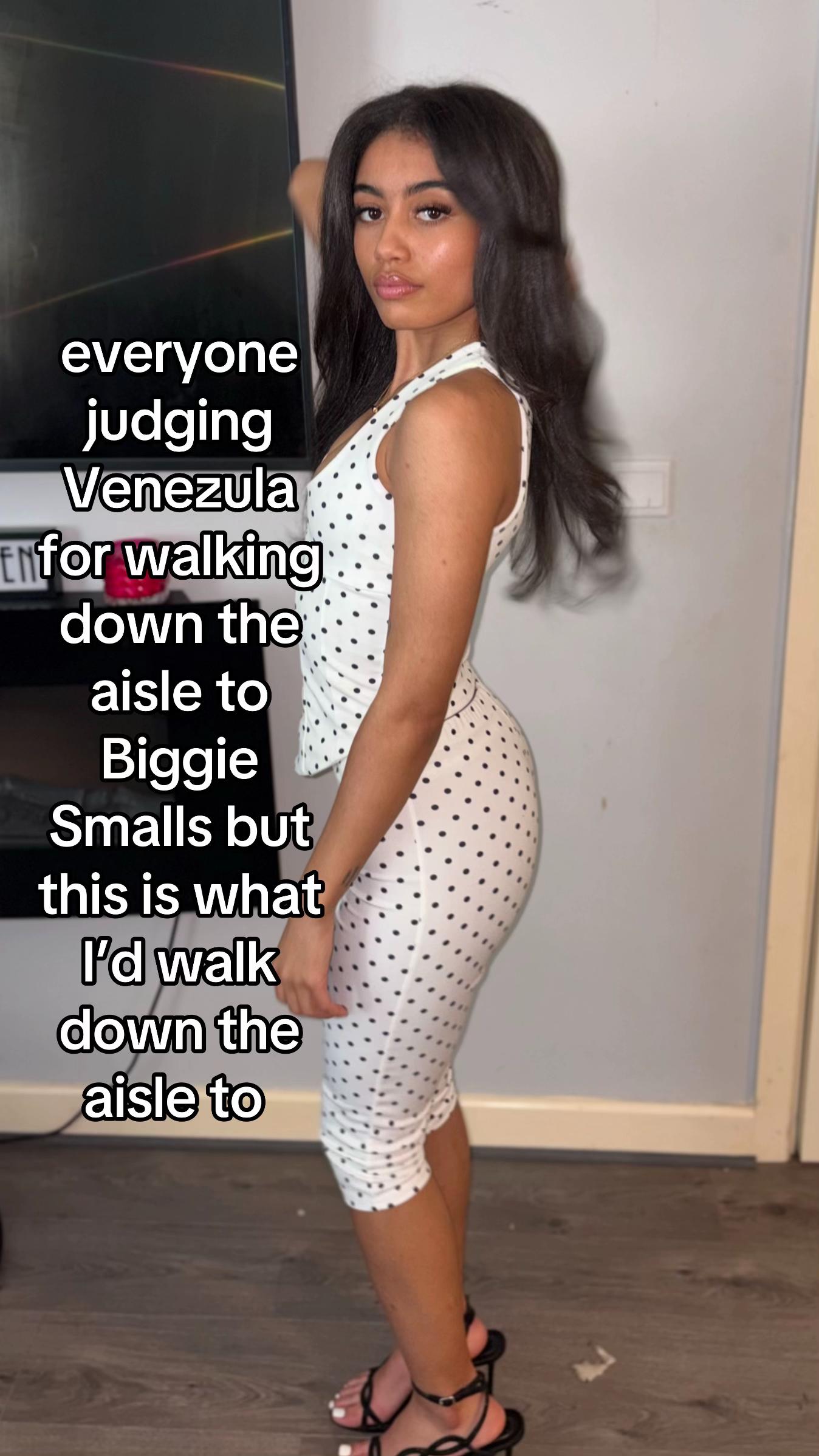 @bella