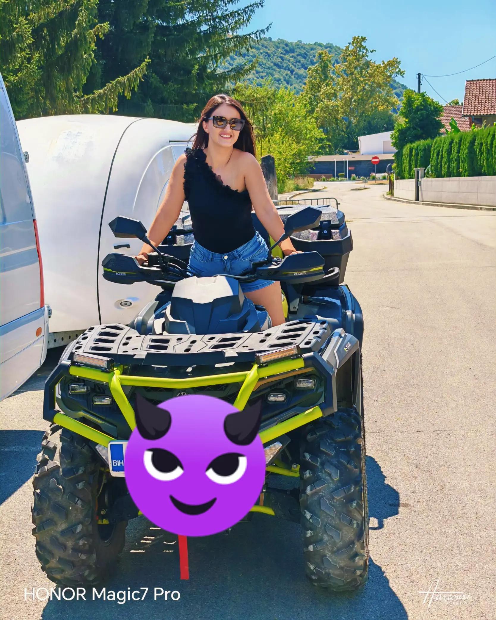 @Grujickaaa