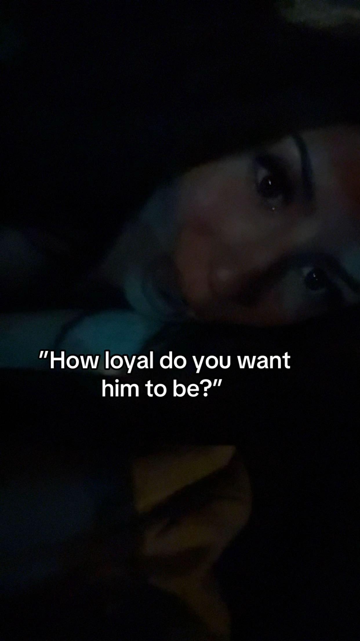 @𝑬