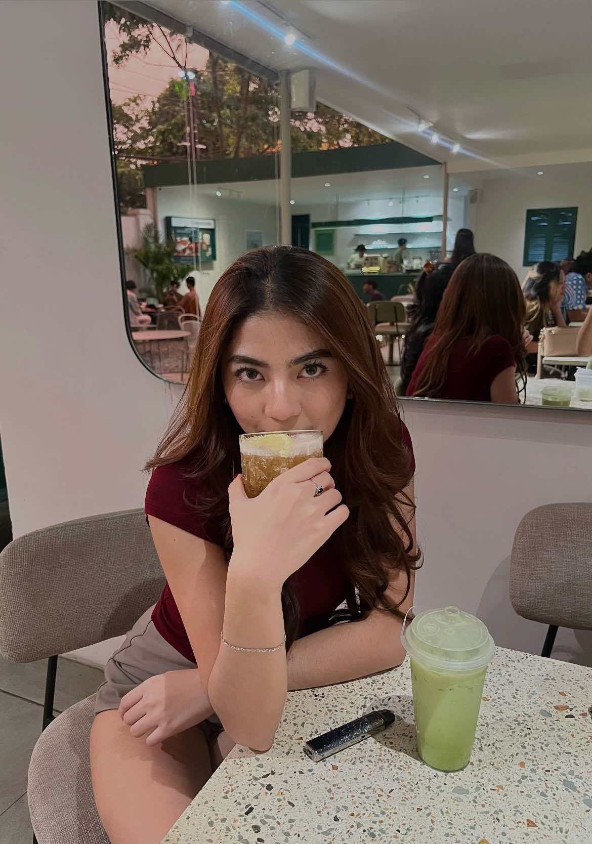@𝐕