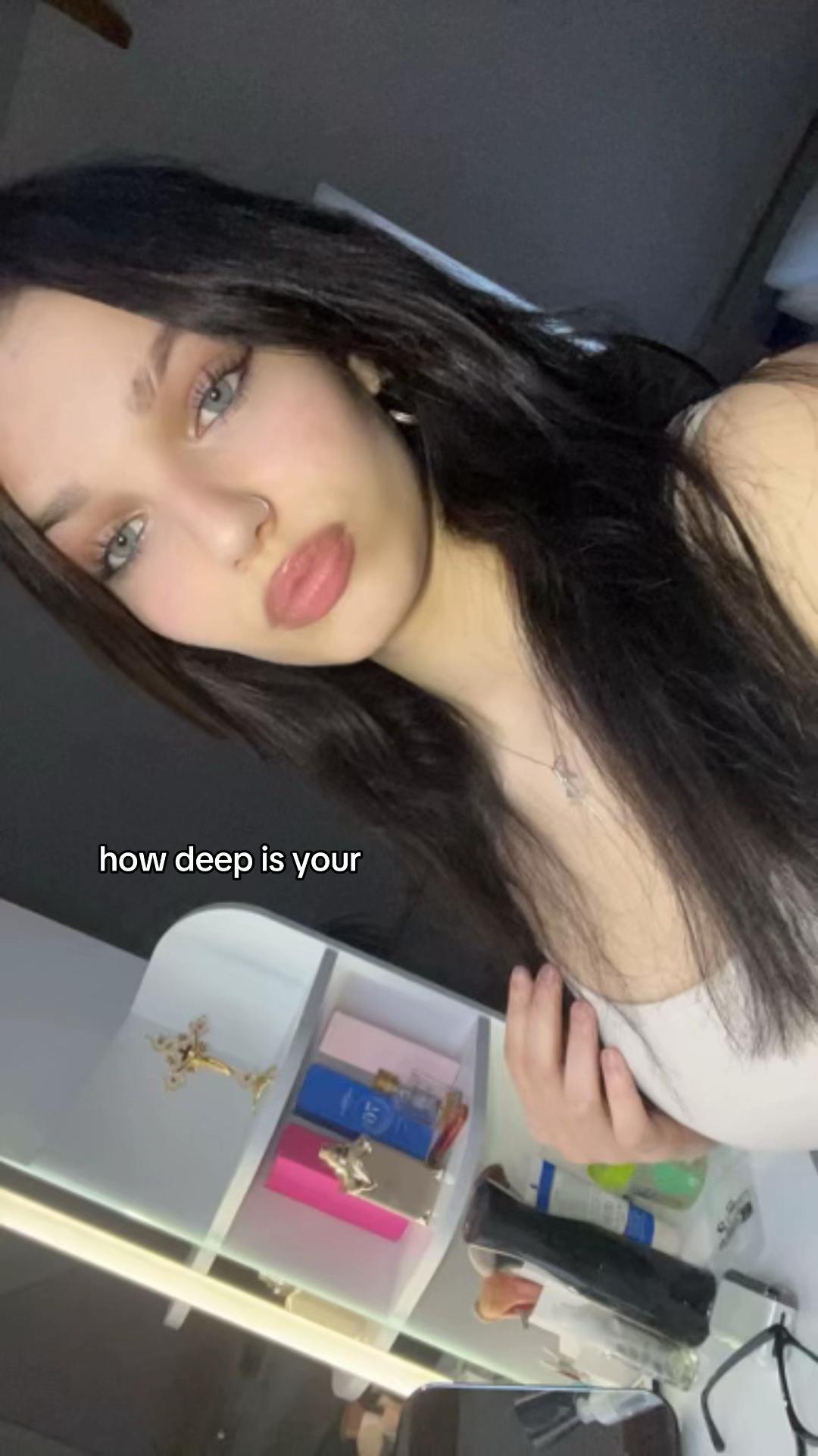 @𝒞