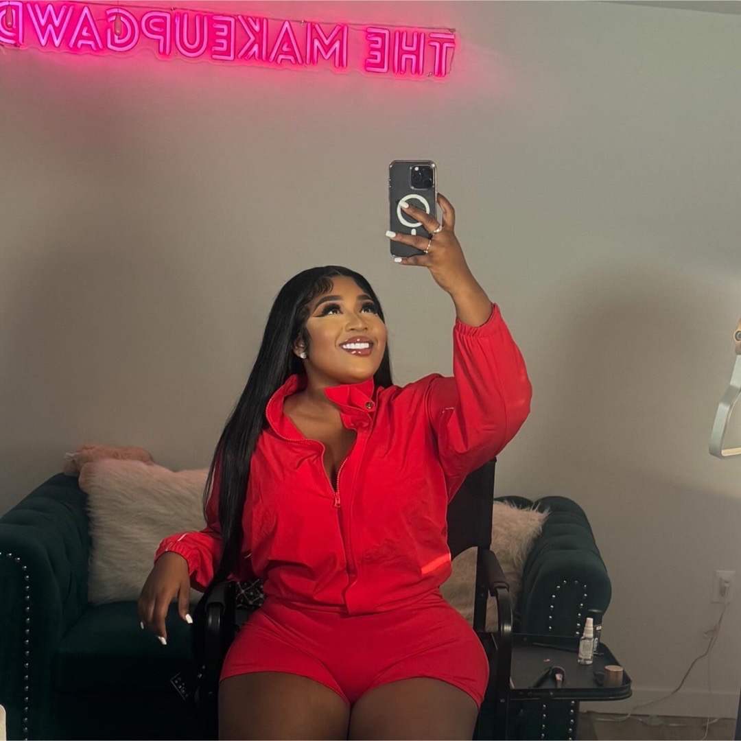 @wooladytv