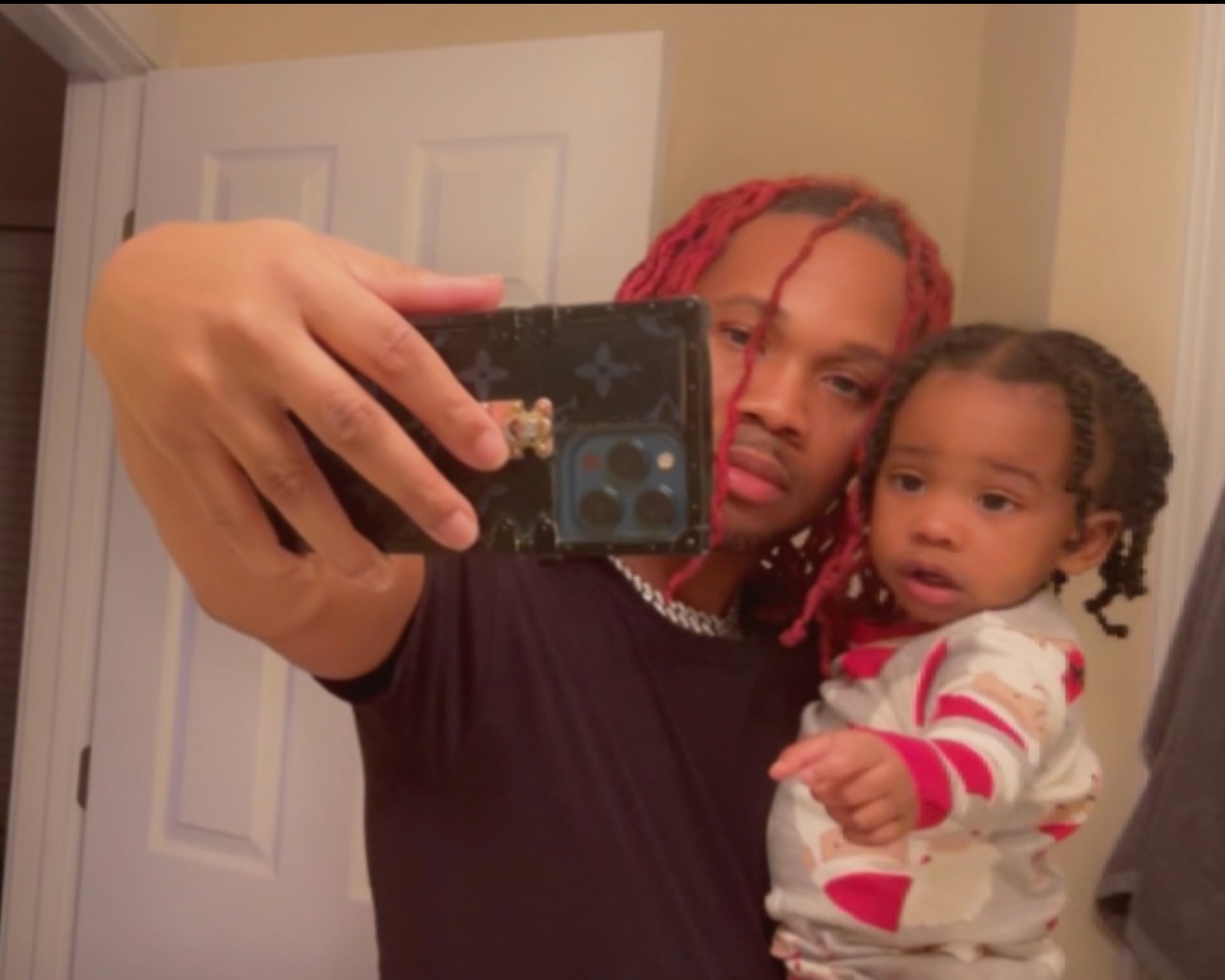 @4evermoses