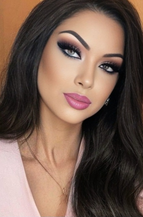 @mirahrickova