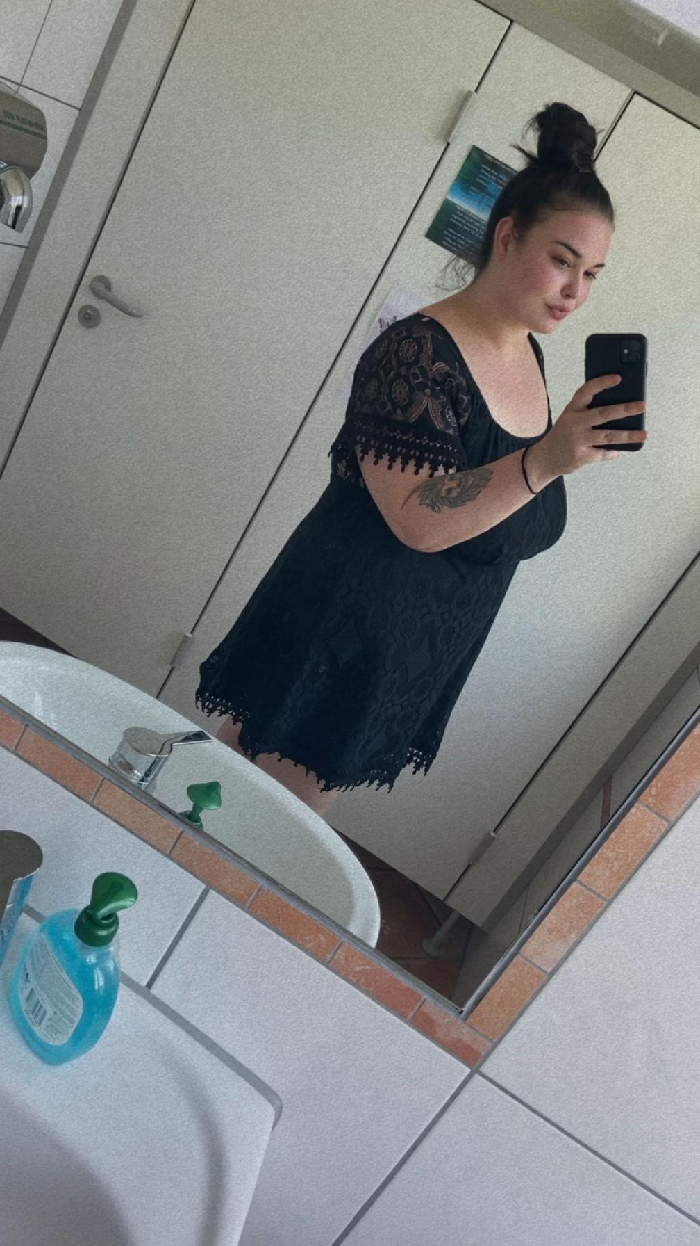 @deeey444