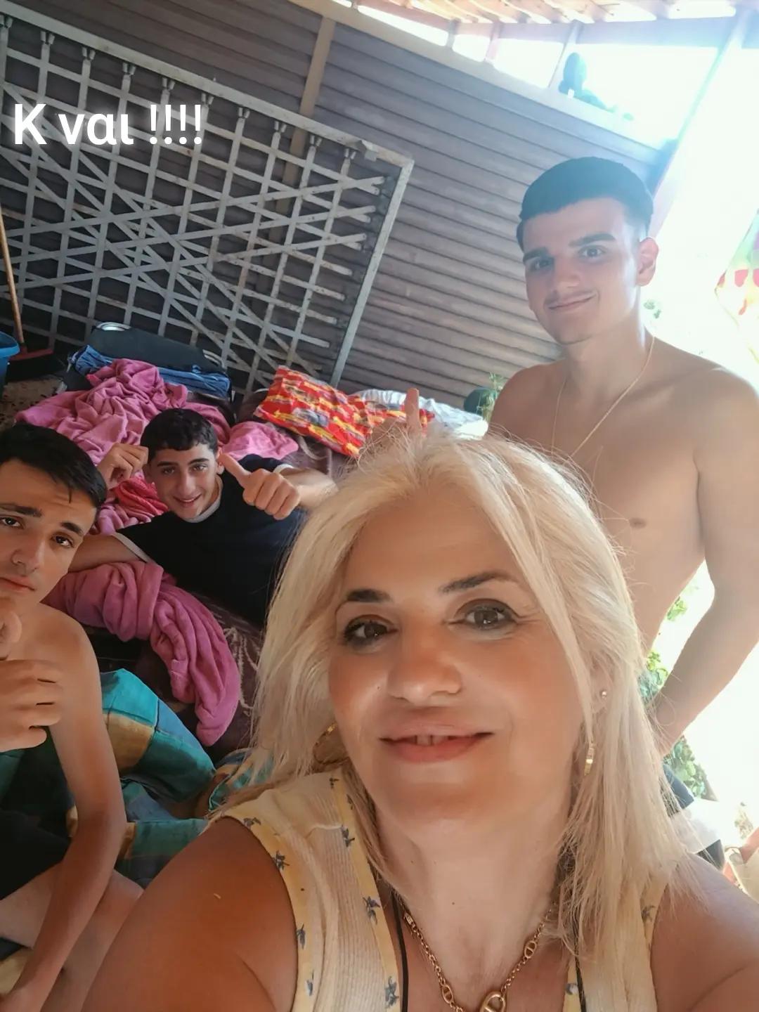 @eleftheria kakourgiotou