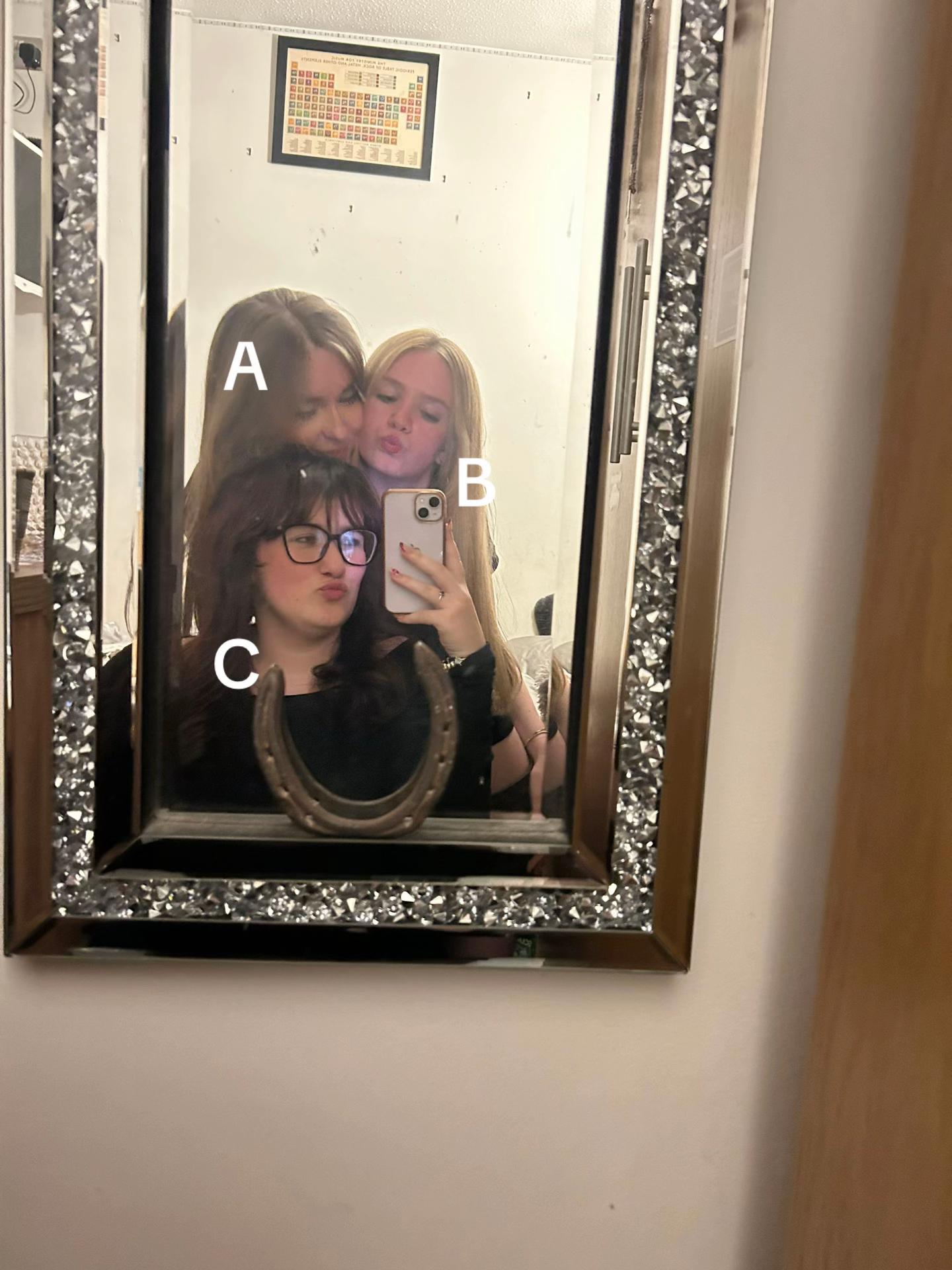 @౨ৎemily౨ৎ
