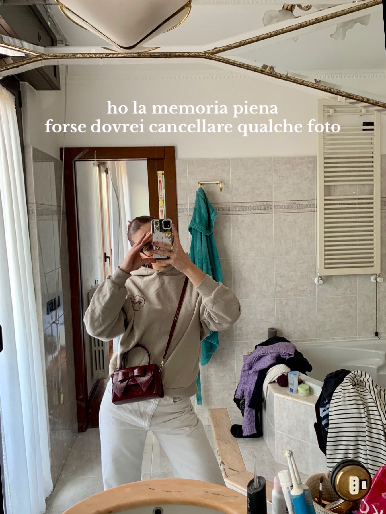 @Marti 🍒🪩🧸