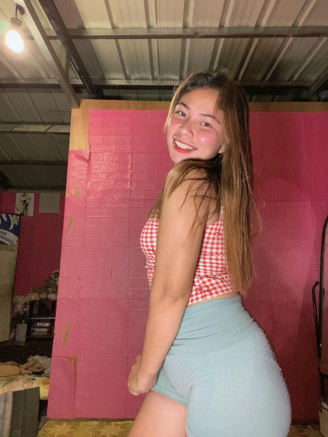 @🦋Angela💫