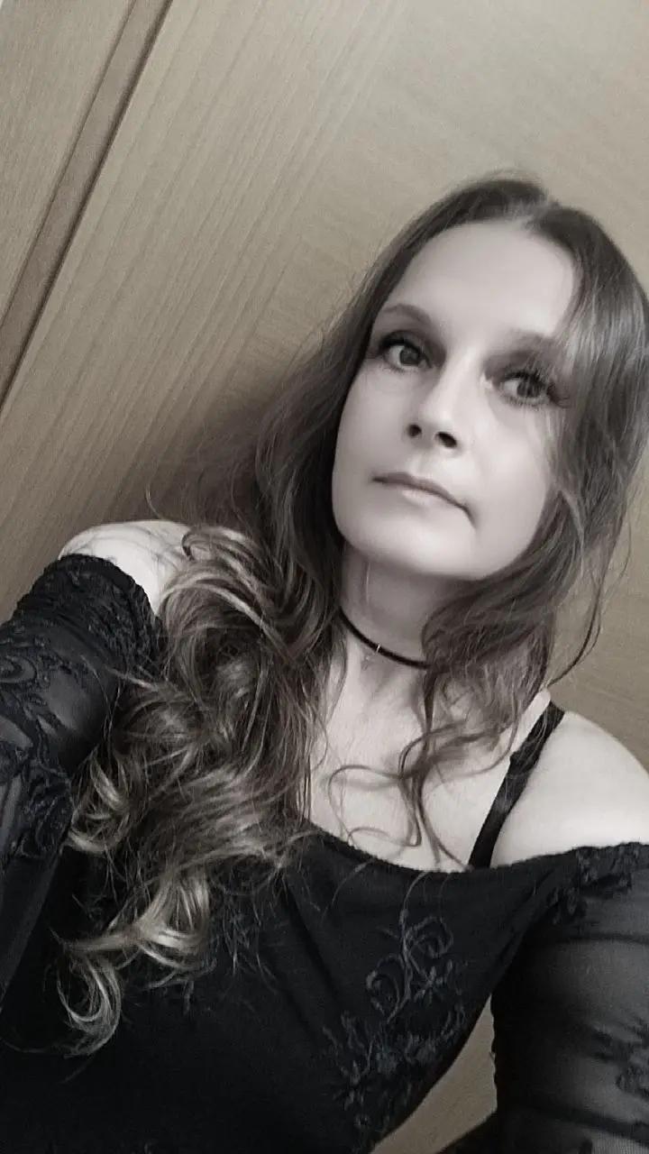 @Beatrice 🖤