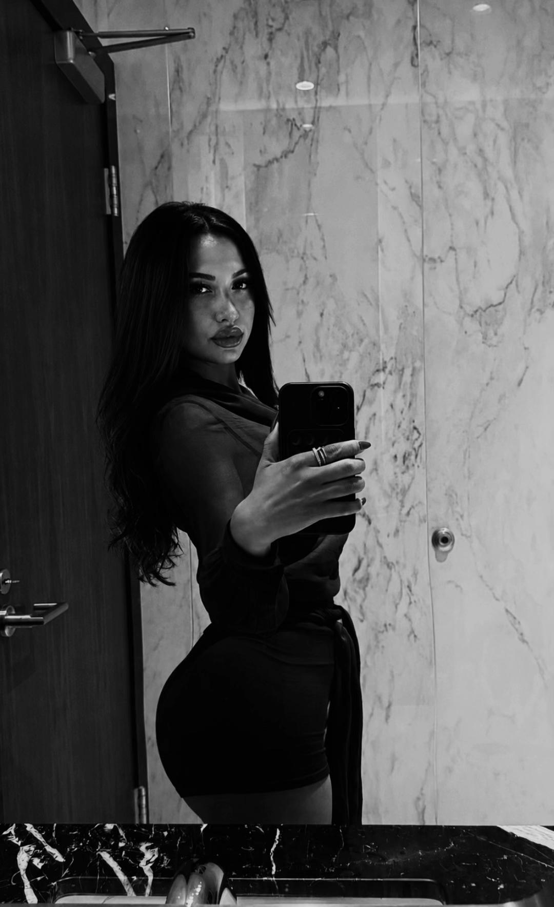 @🌖