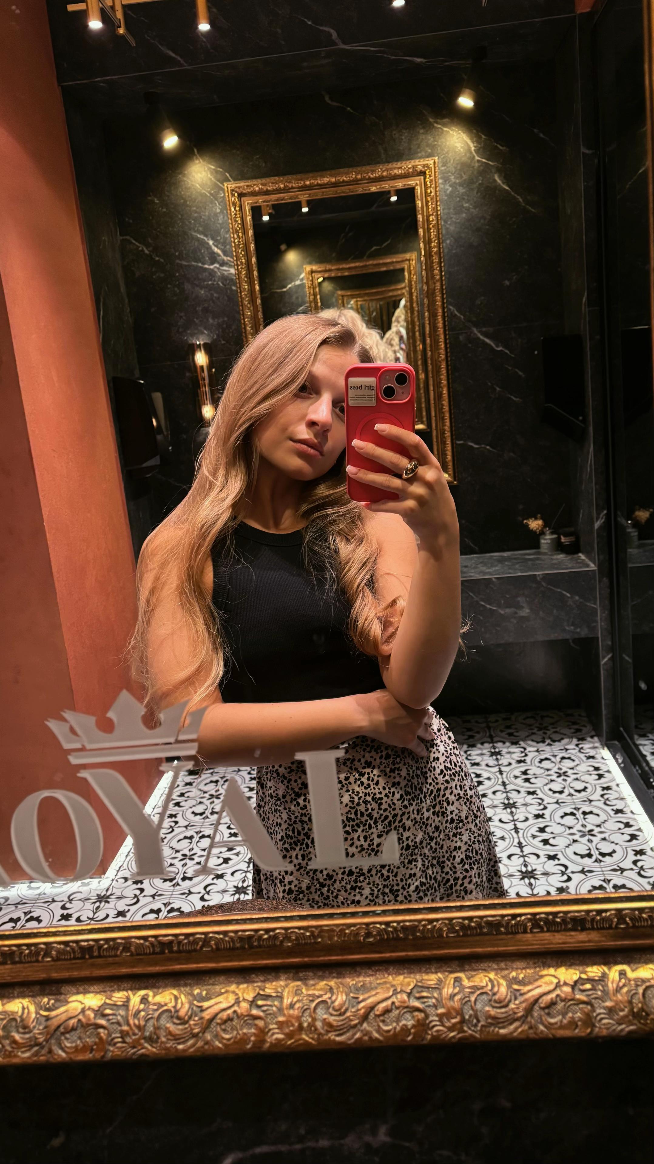 @EKATERINA