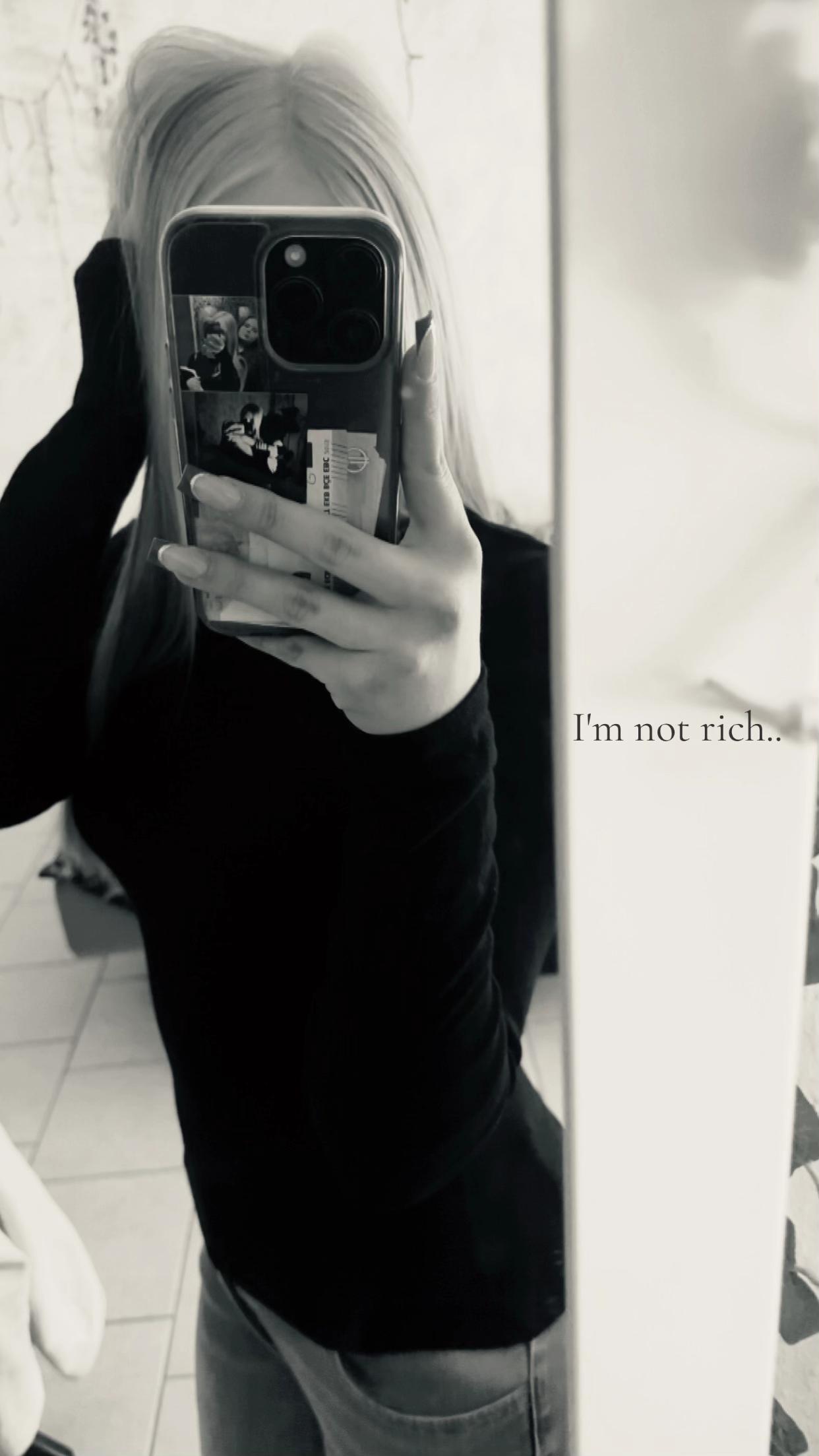 @𝑱 𝑶 𝑳 𝑰