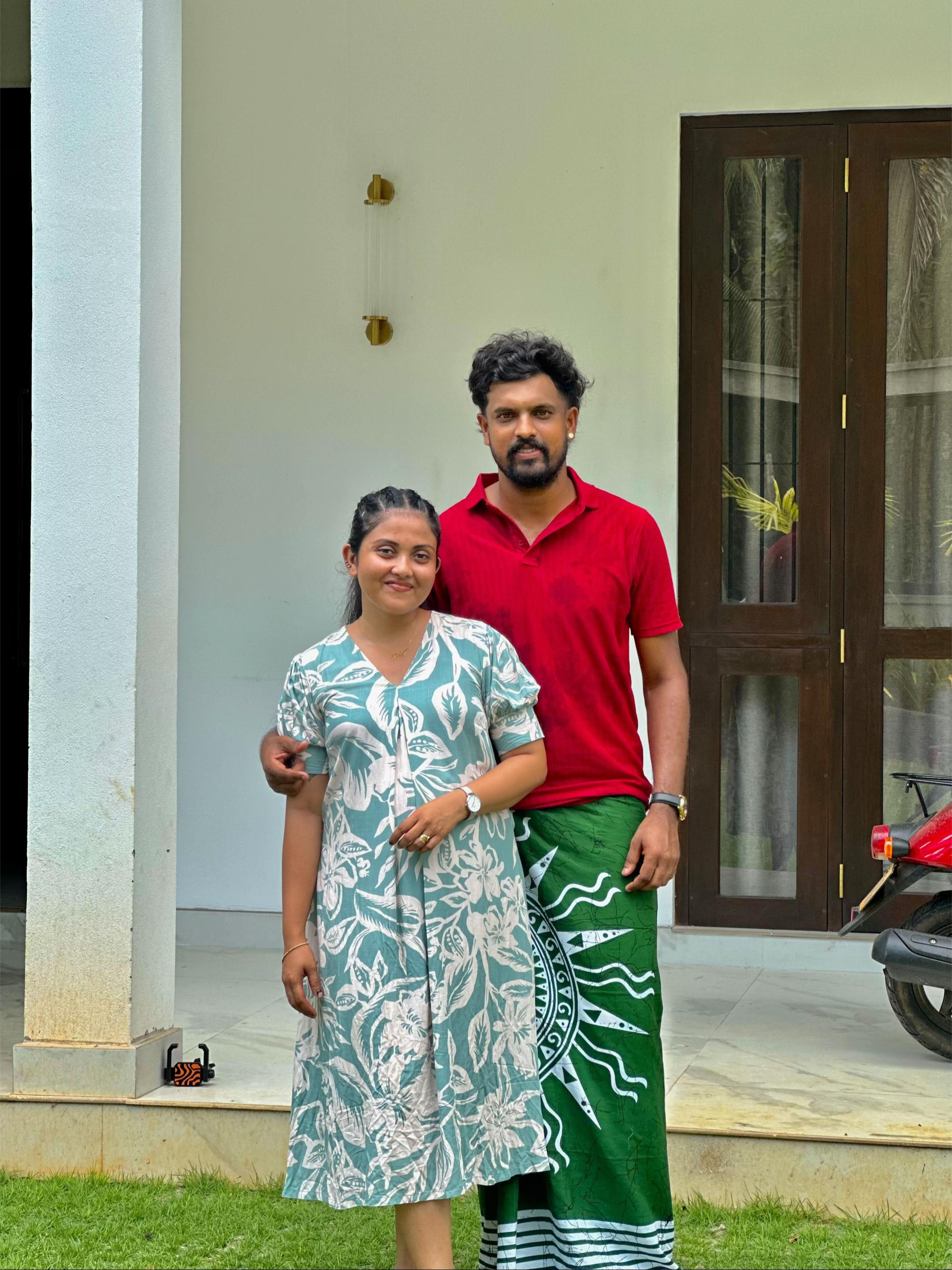@Saripinky |සරිපිංකි |சரிபிங்கி