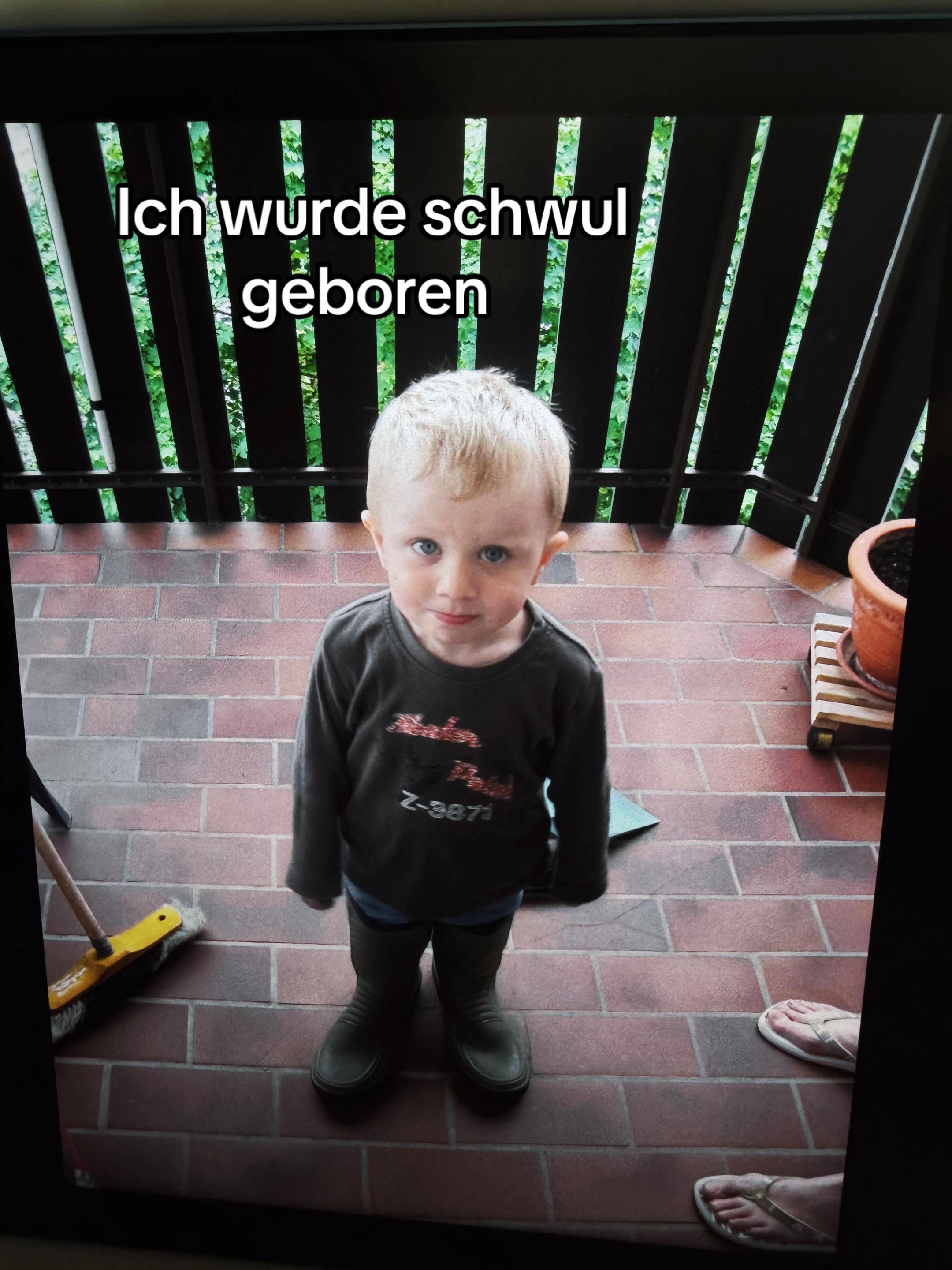 @julian⋆¥⭒¡˚。٠࣪⭑