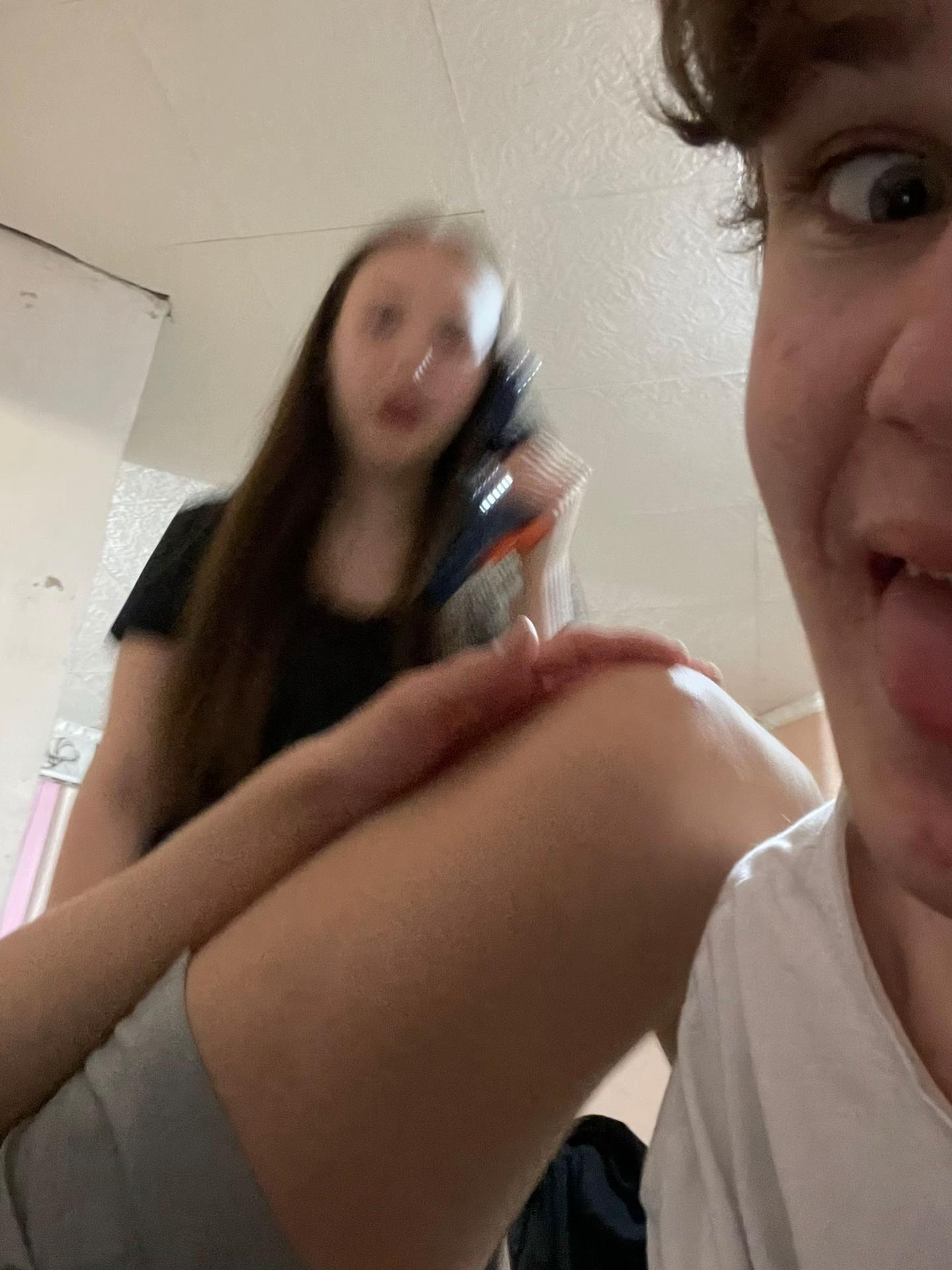 @дуня