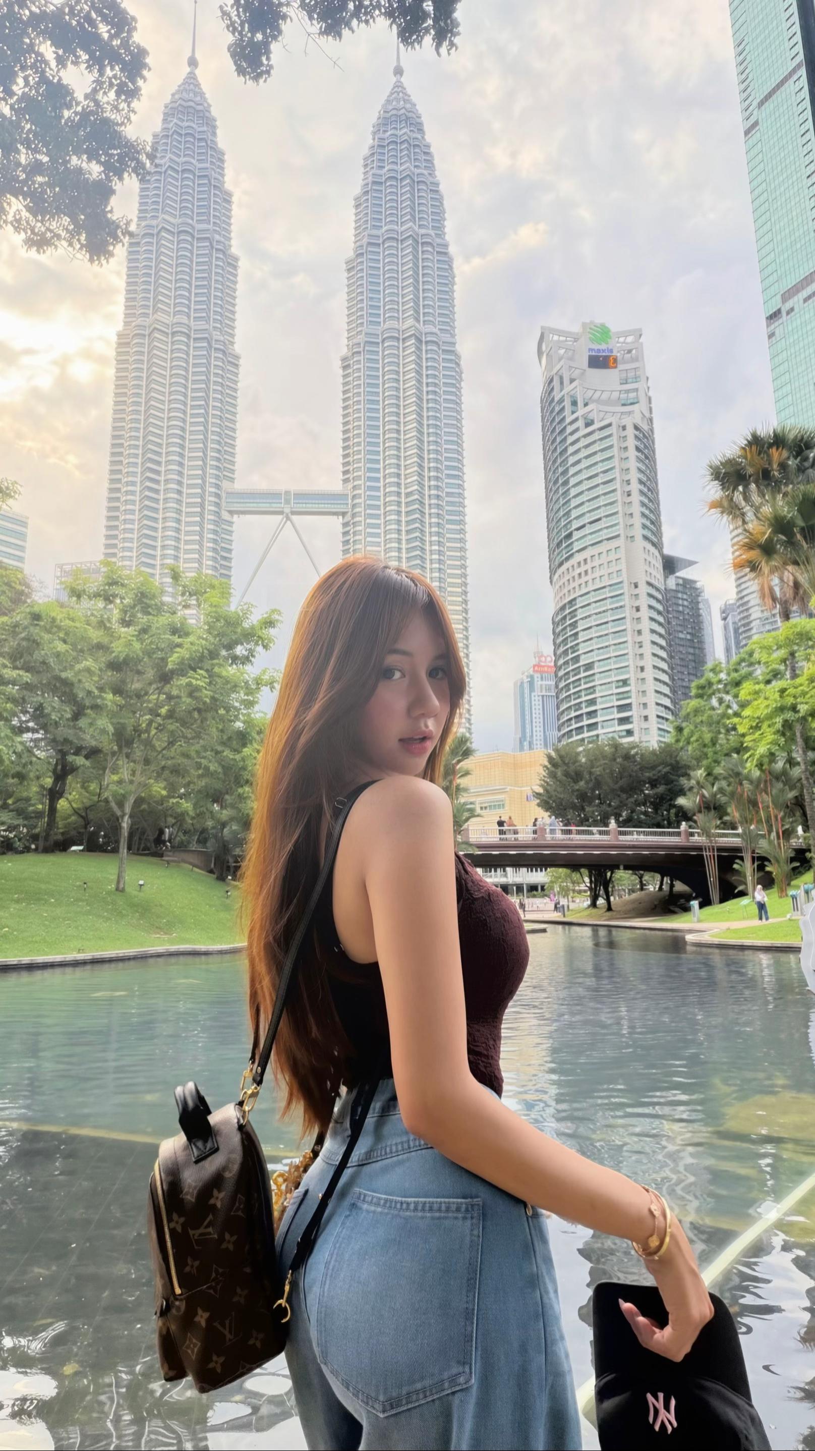 @Rosyasilvana
