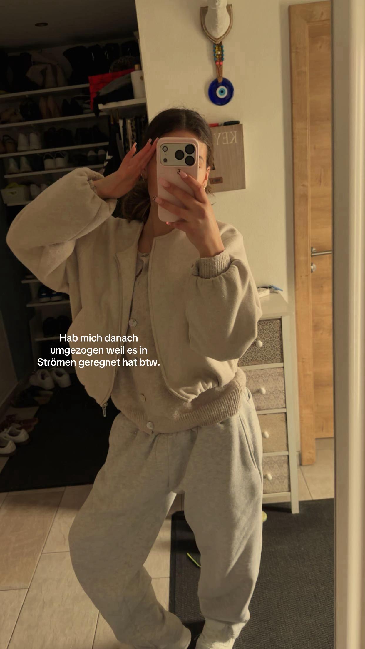 @ℳℯ𝓁ℴ⚡️