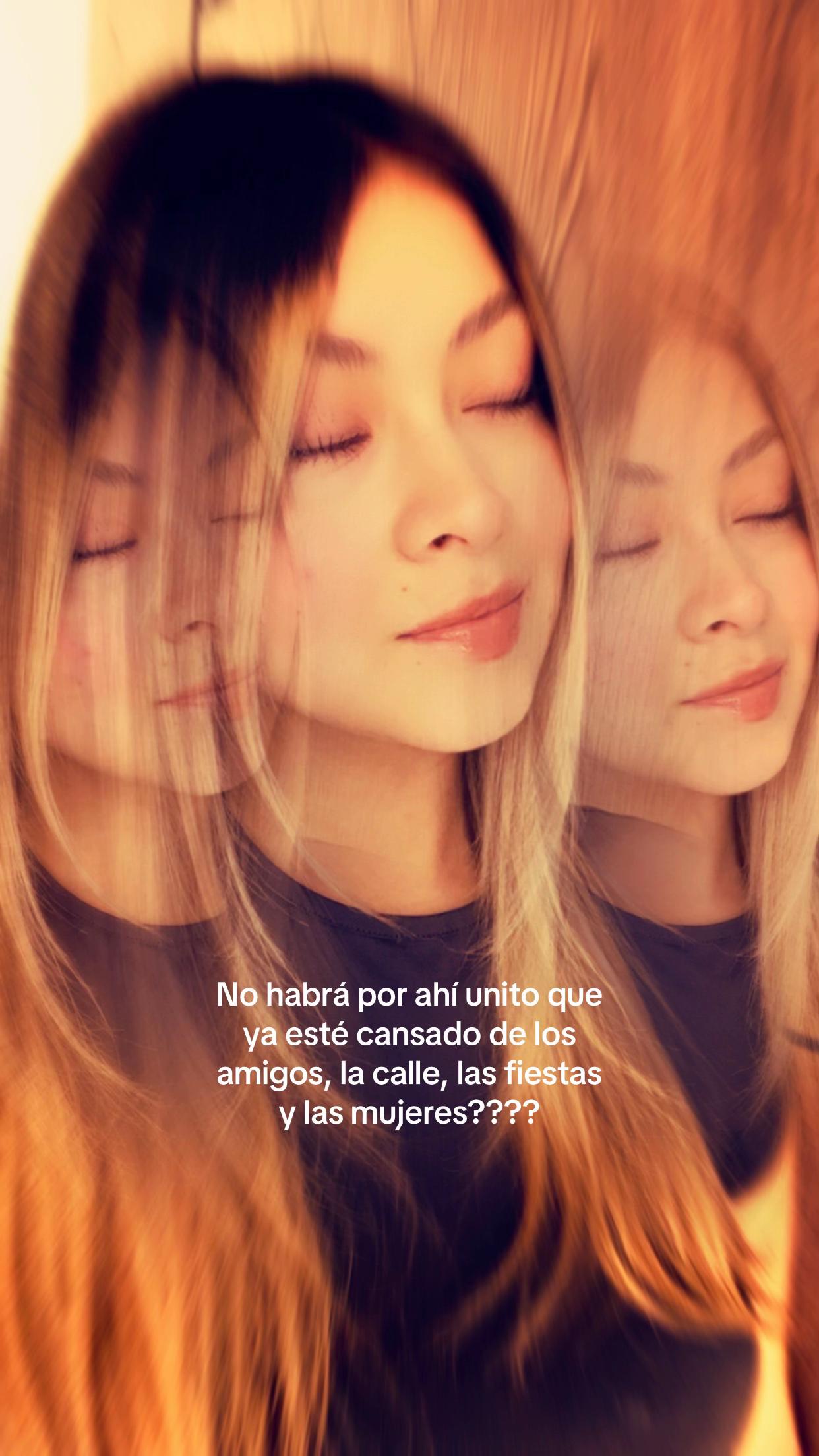 @𝐯