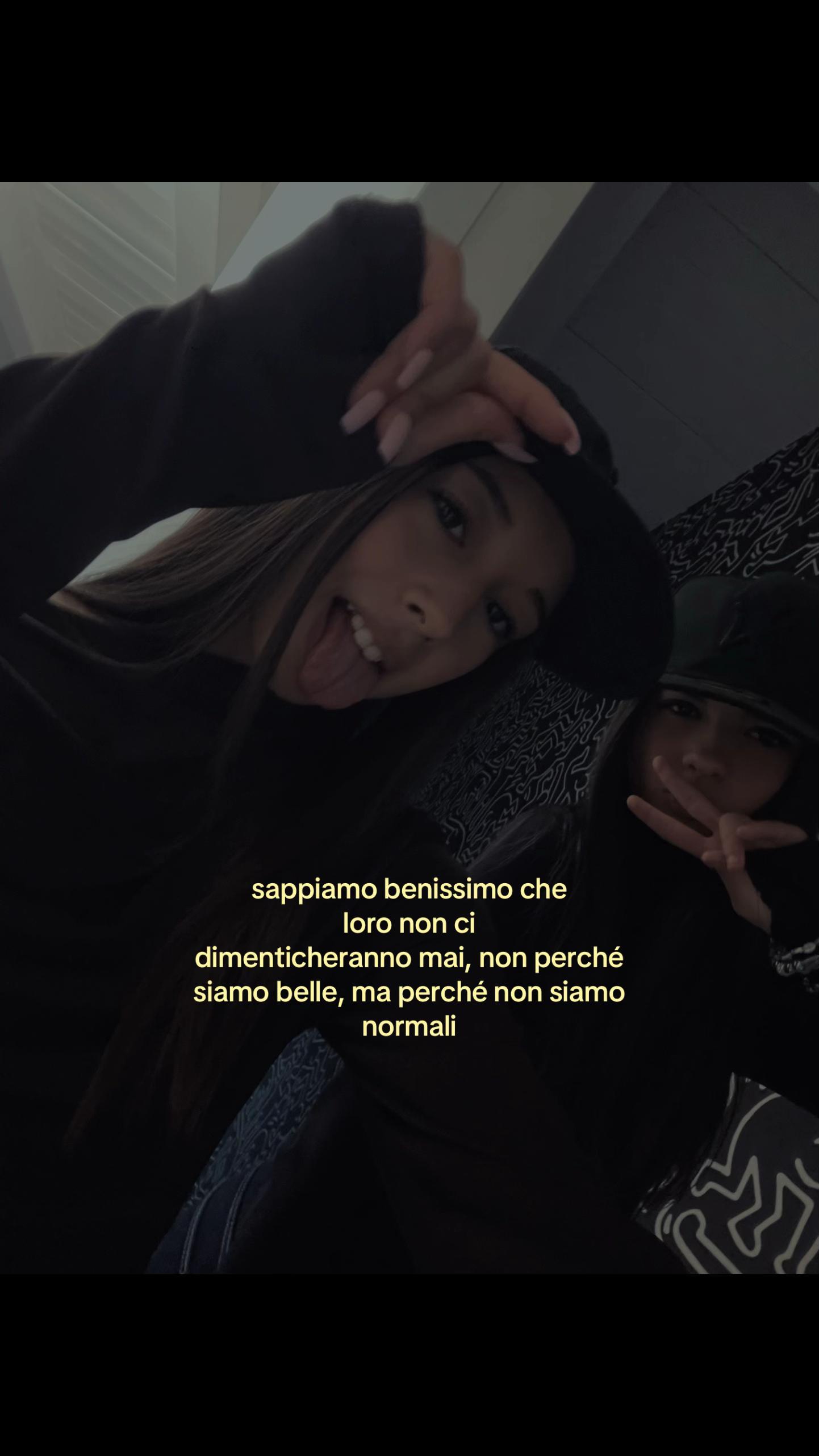 @R&E🖤
