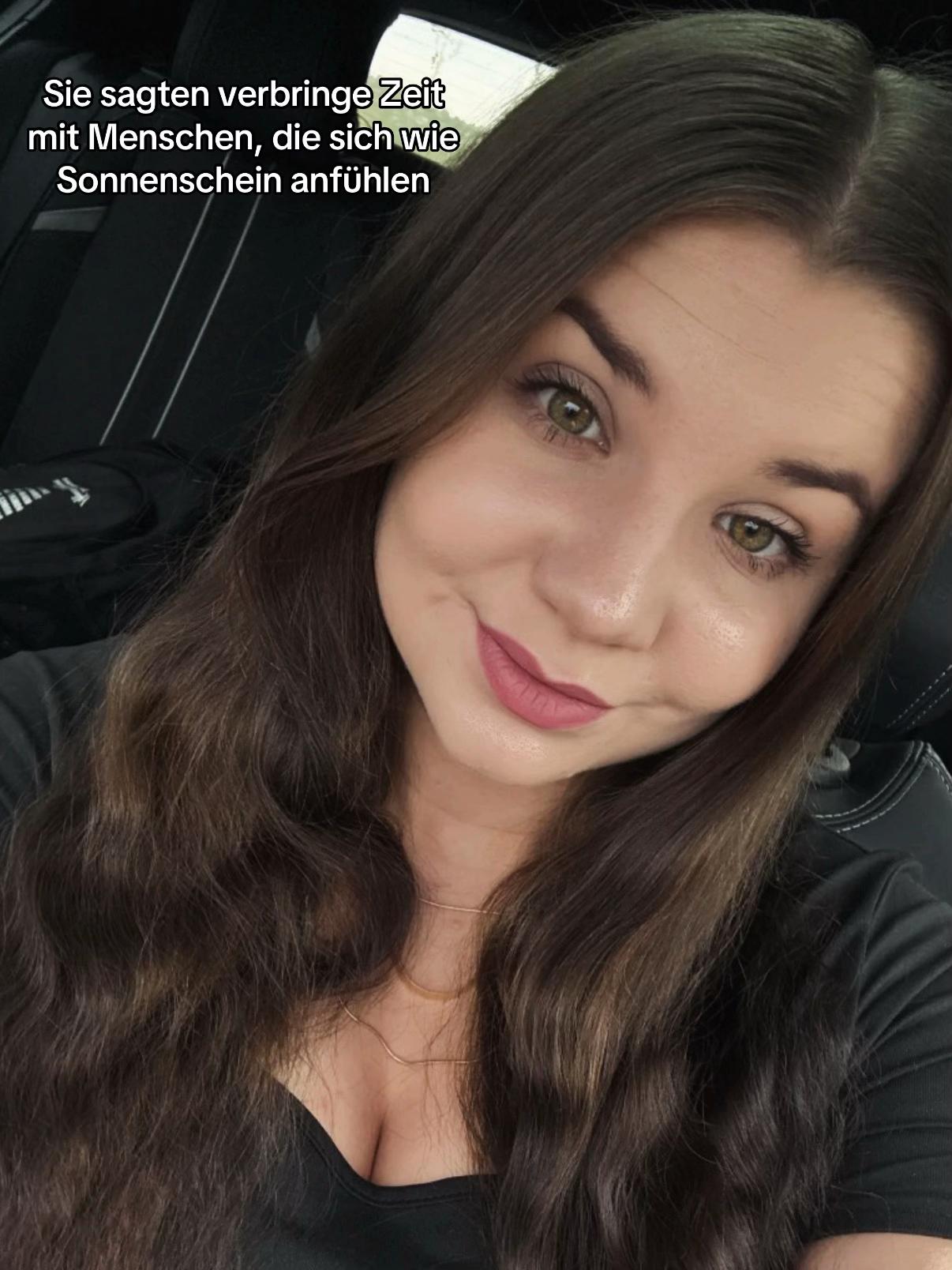 @vivien.ze