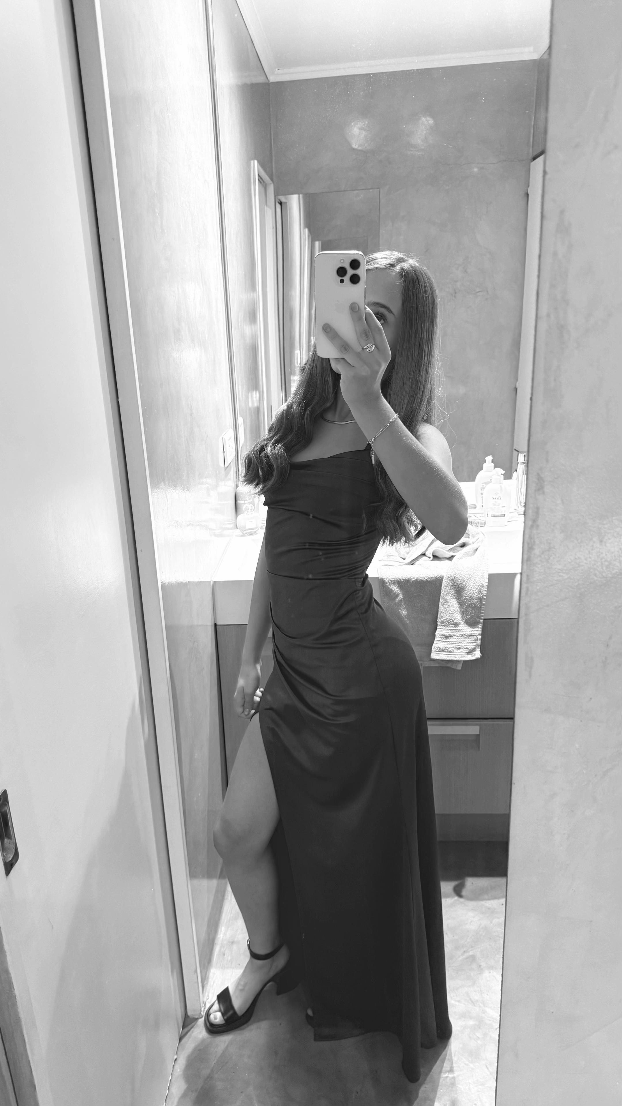@𝒹ℯ𝓁𝒻𝒾𝓃𝒶