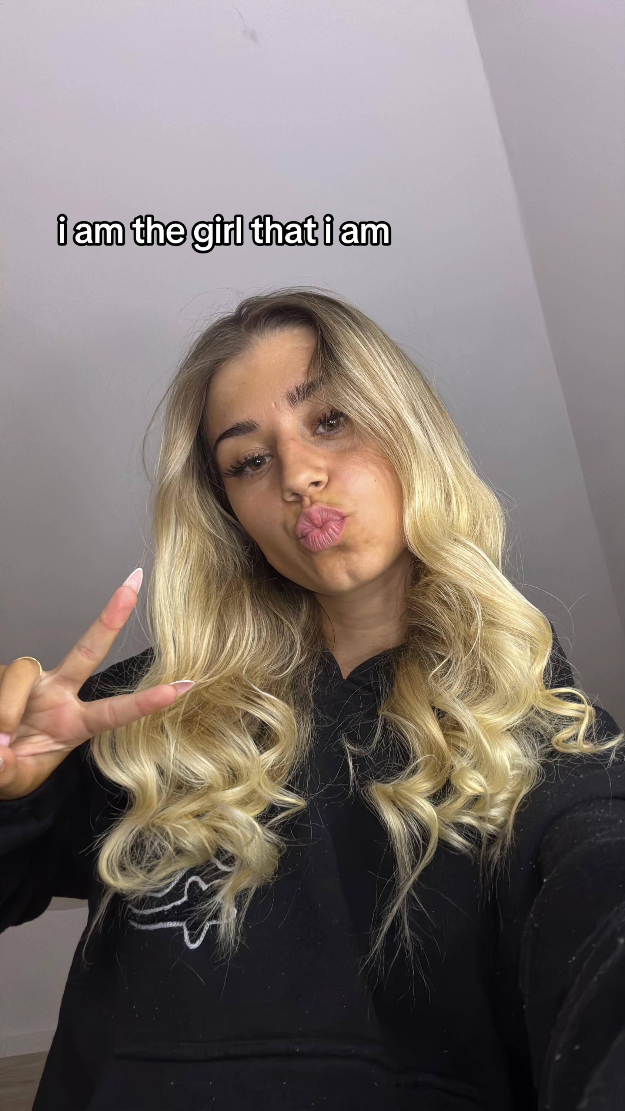 @♱