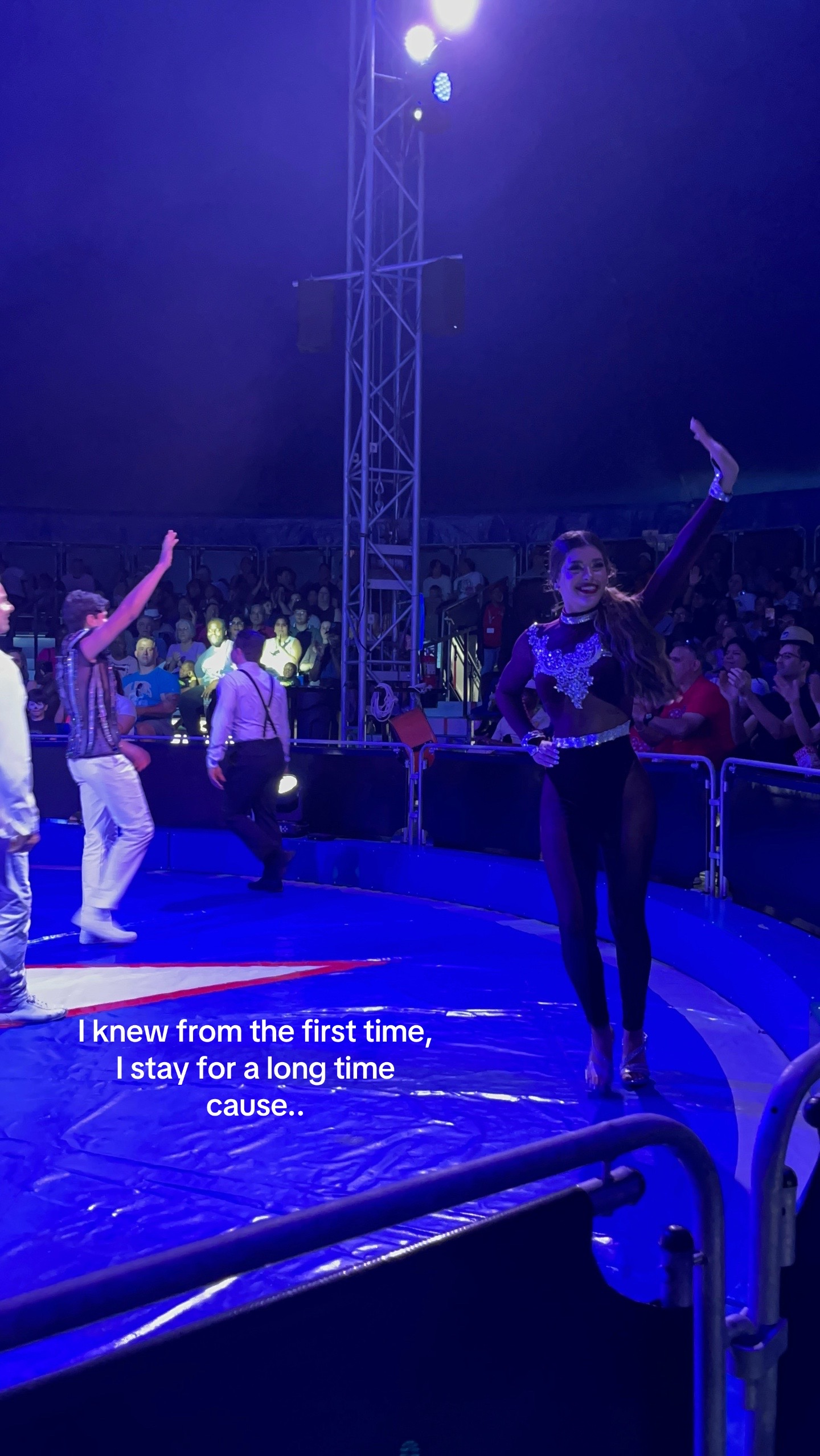 @circus.chloe
