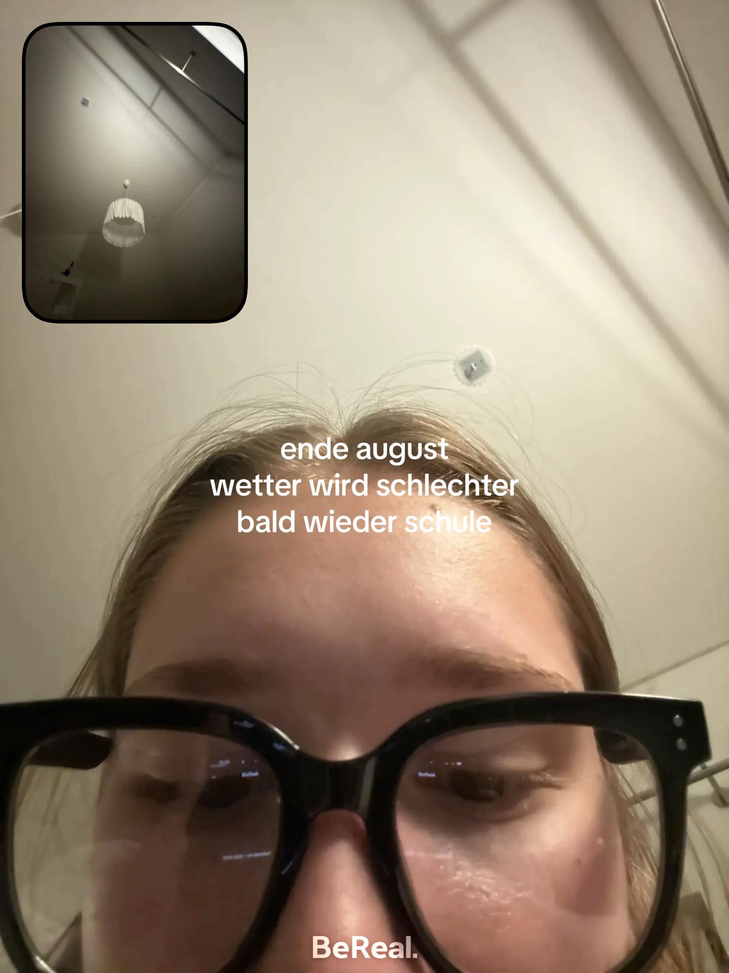 @yurrrlia