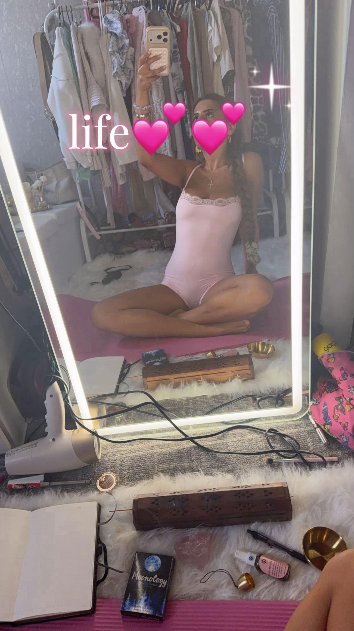 @𐙚ails🪽