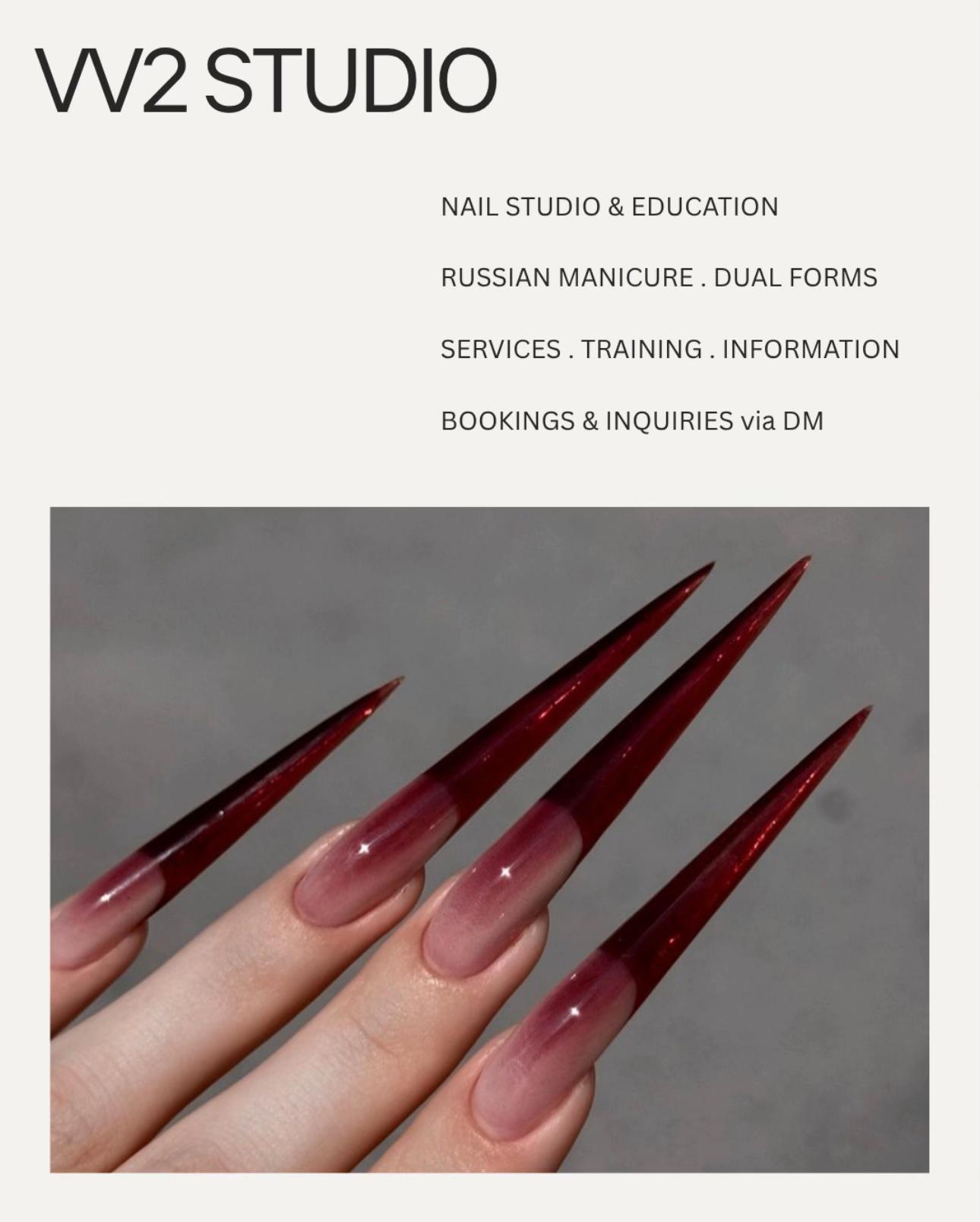 @Vivi | Nail Artist | Stuttgart