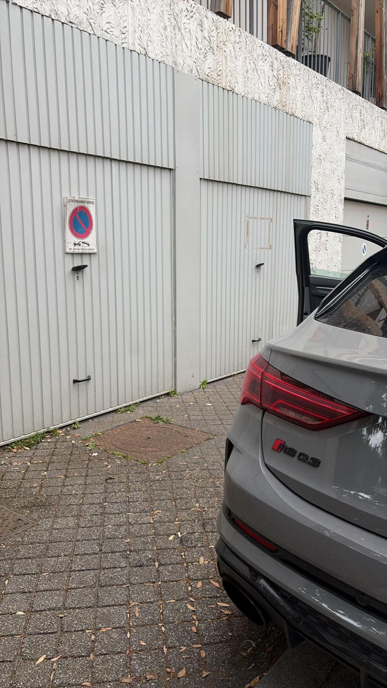 @Mayenne