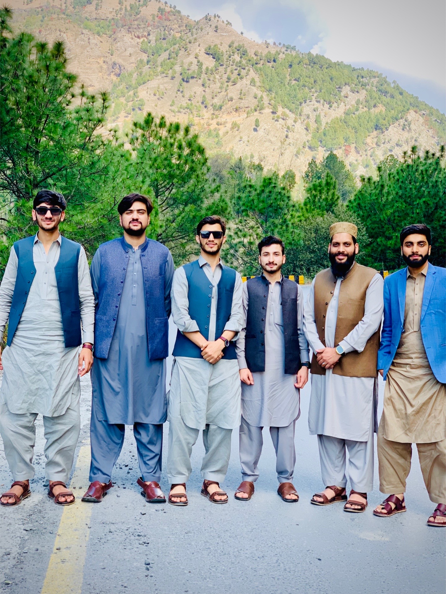 @SHAH G 1996💯🦅