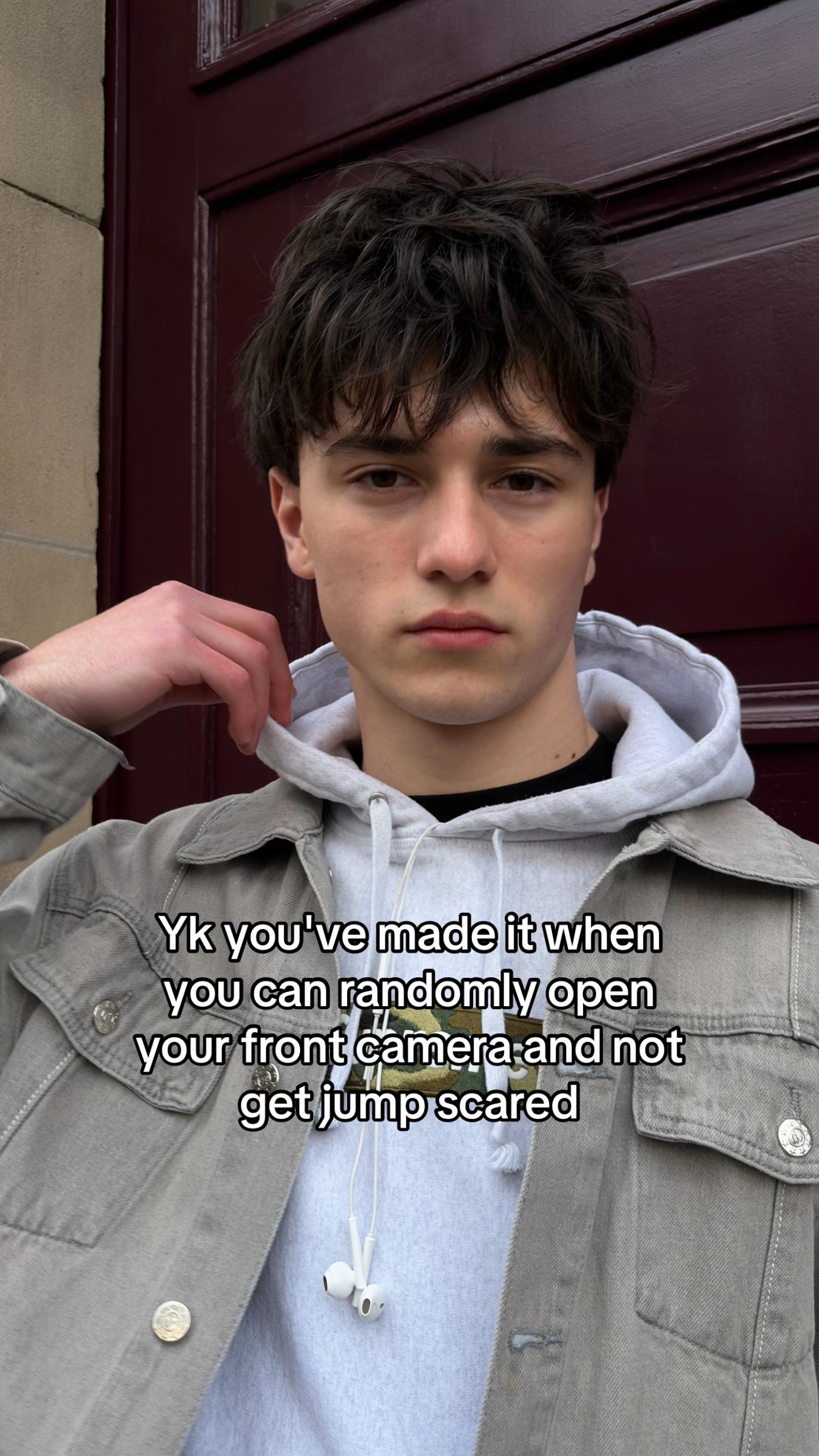 @Leon