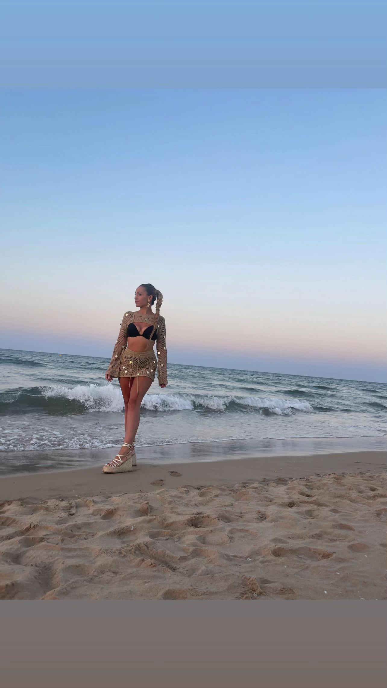 @elleenniittaa_