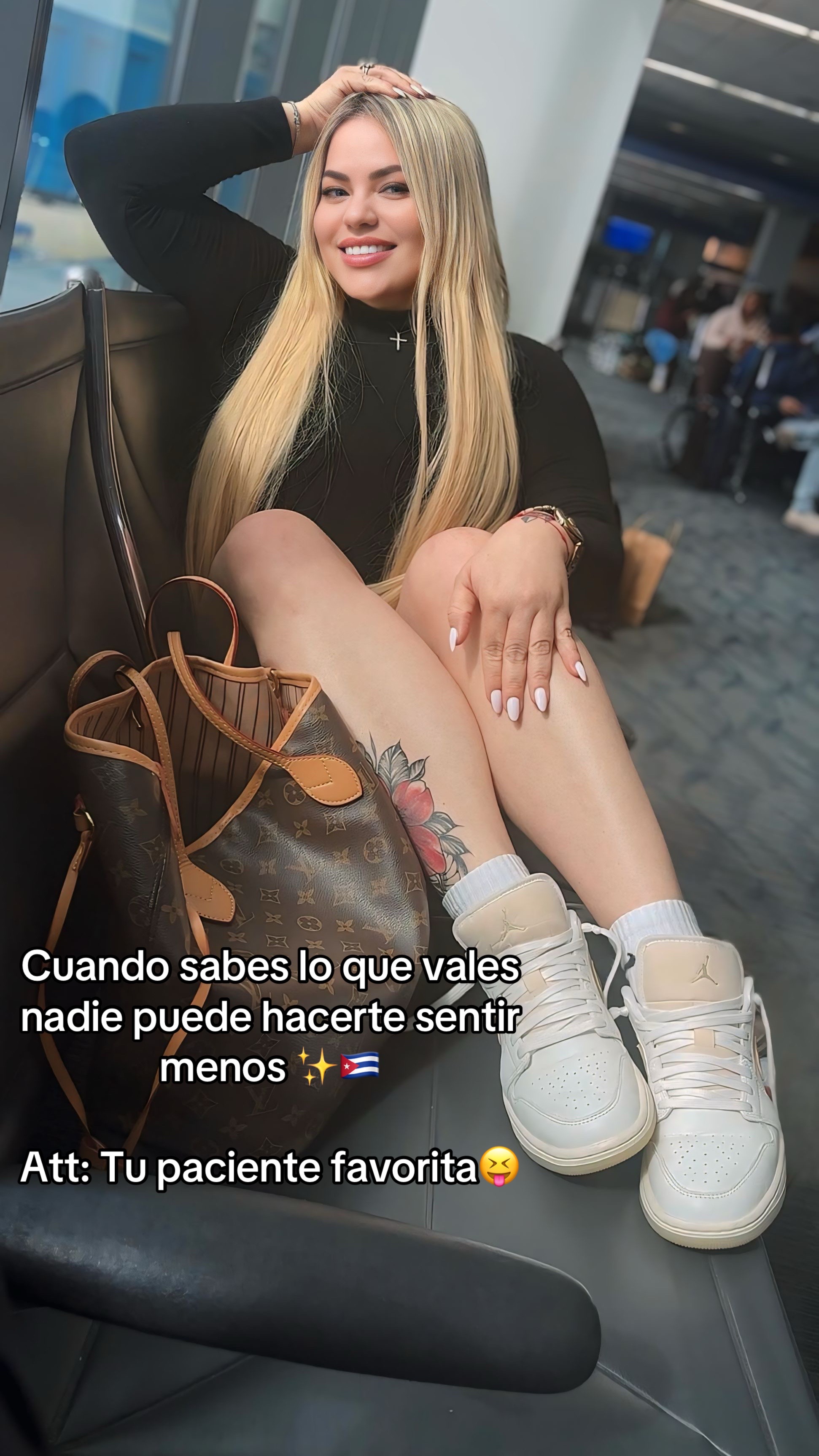 @🖤🦉LA RUBIA🥥❤️