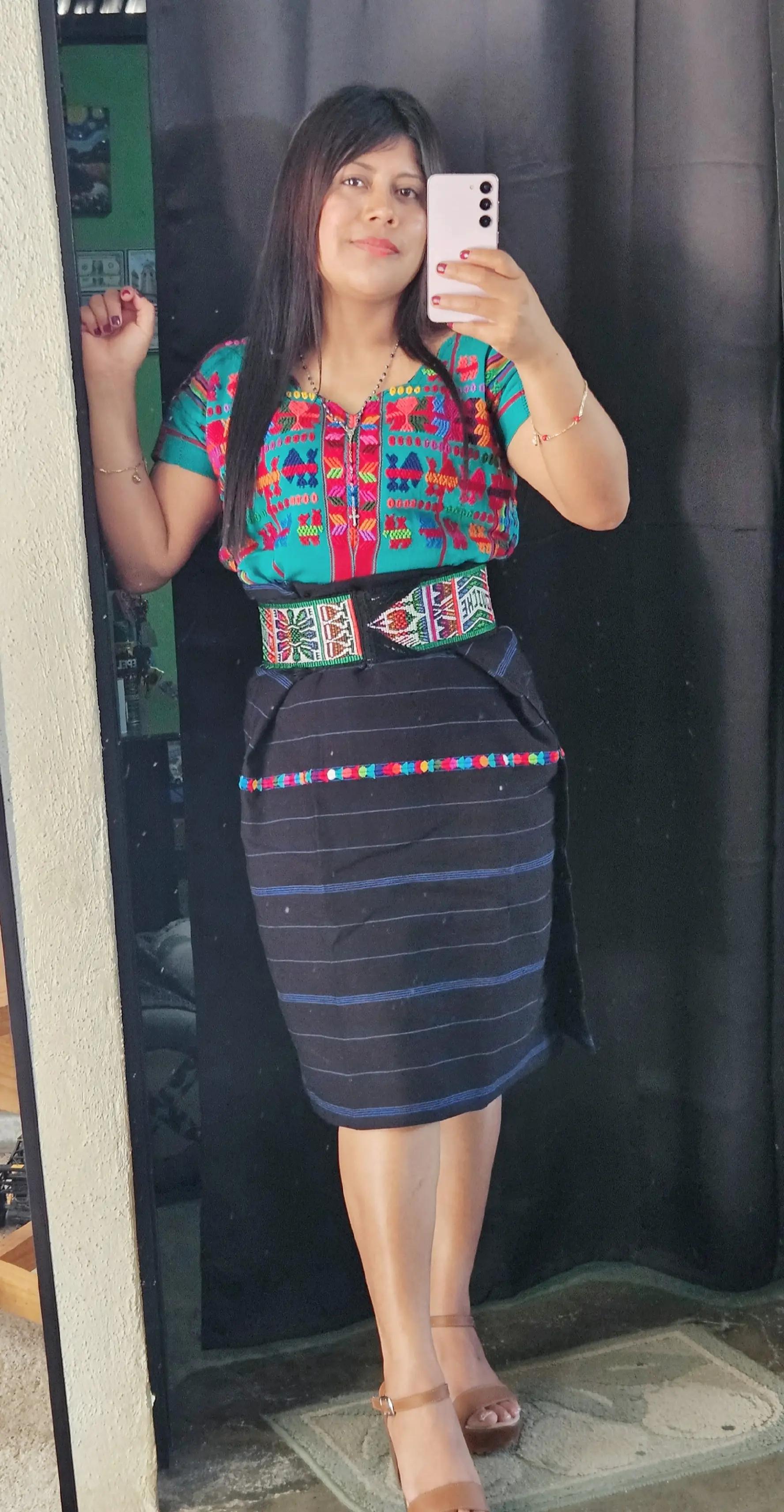 @Florecita 🦋🫦🥰
