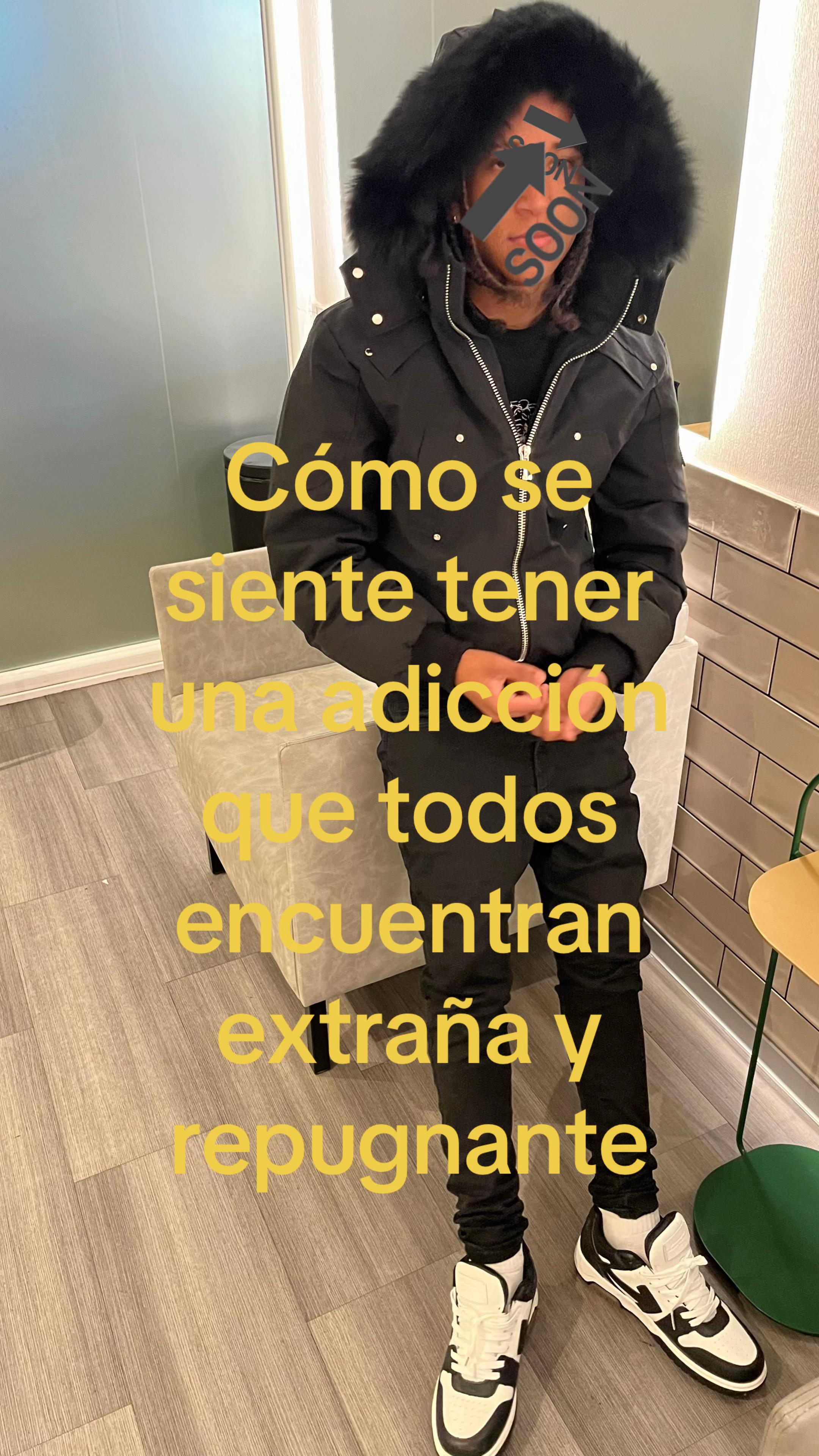 @ChUCkYy❤️🖤
