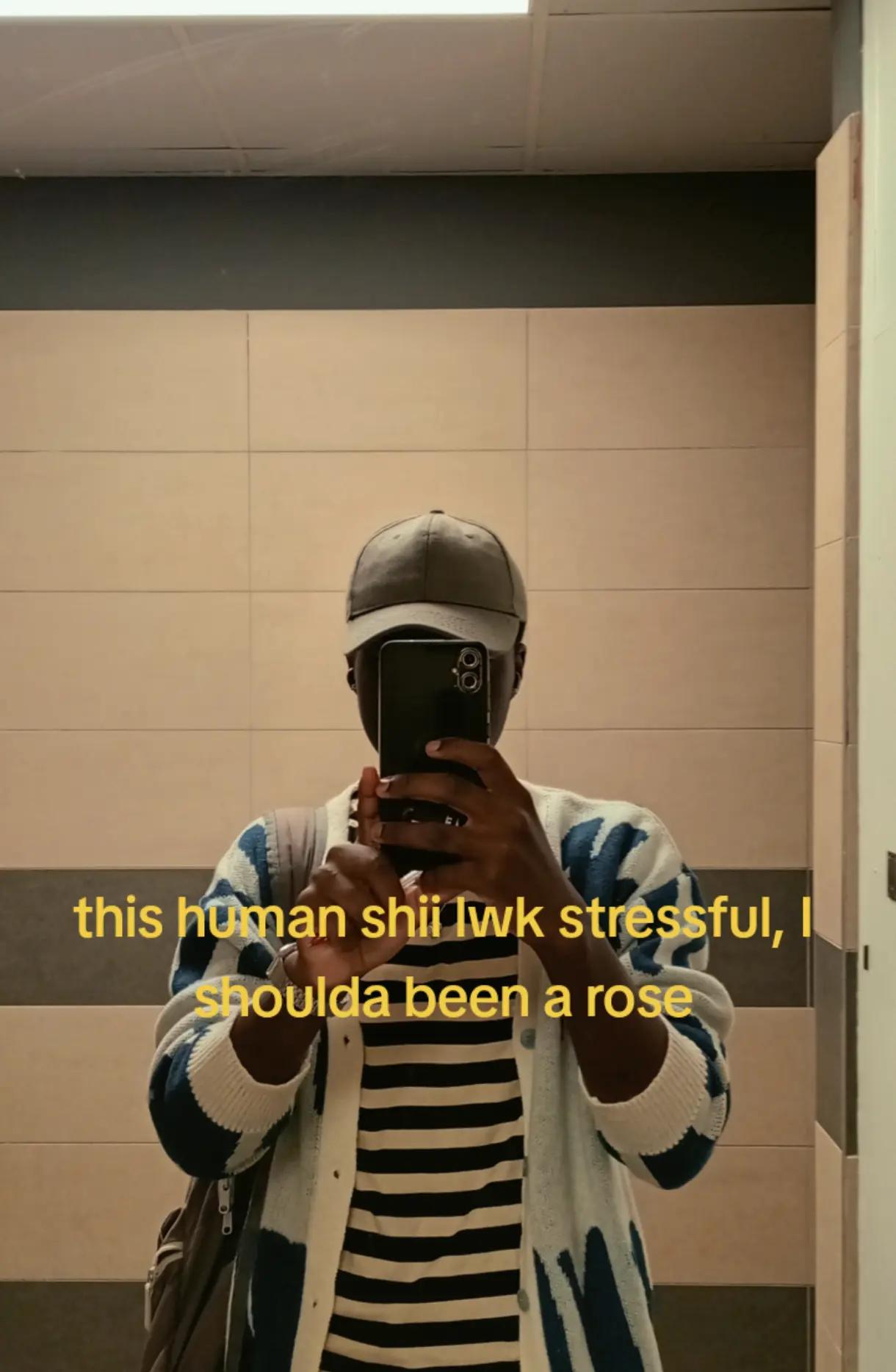 @Swxrthyblvck⬛