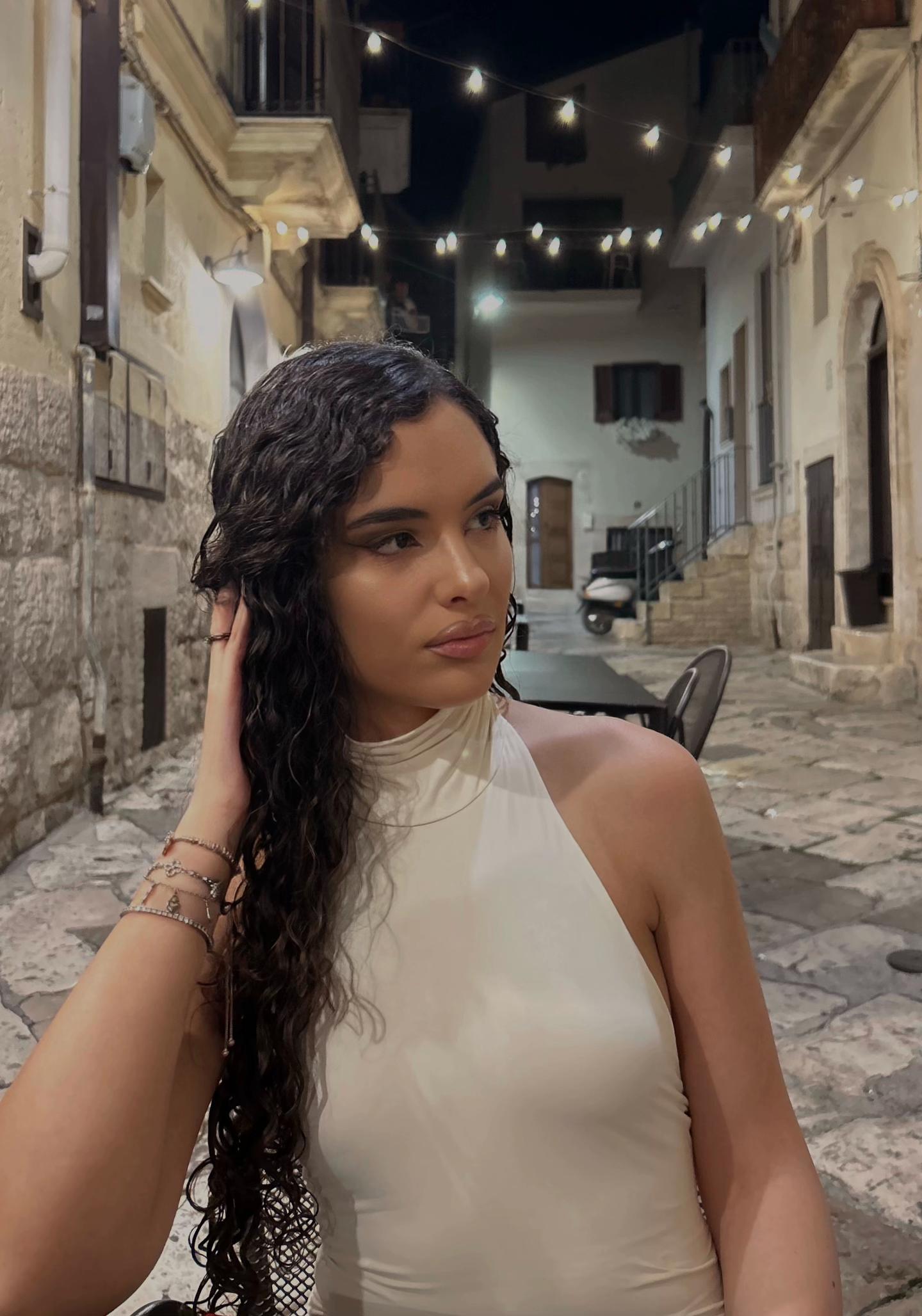 @𝐌 𝐀 𝐑 𝐓 𝐈 𝐍 𝐀