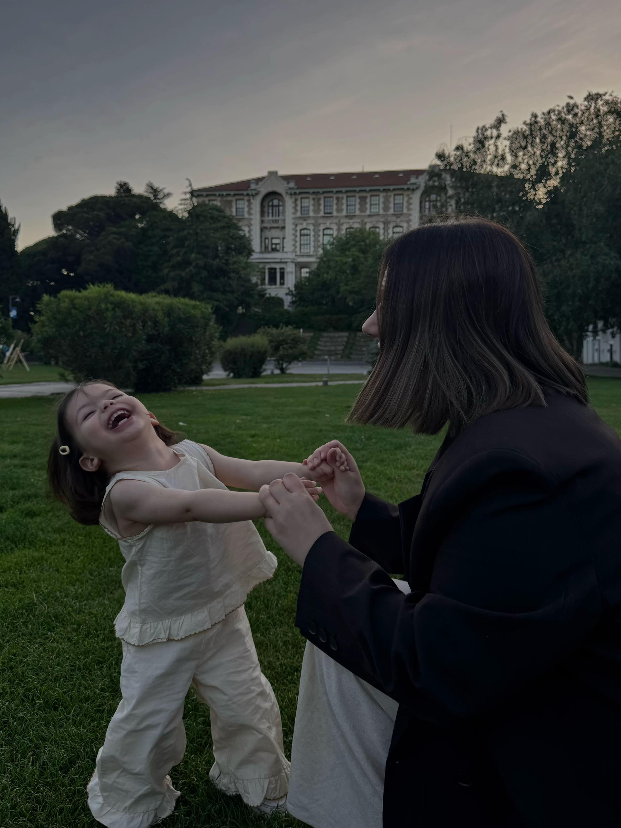 @Asena Murat ve Ada