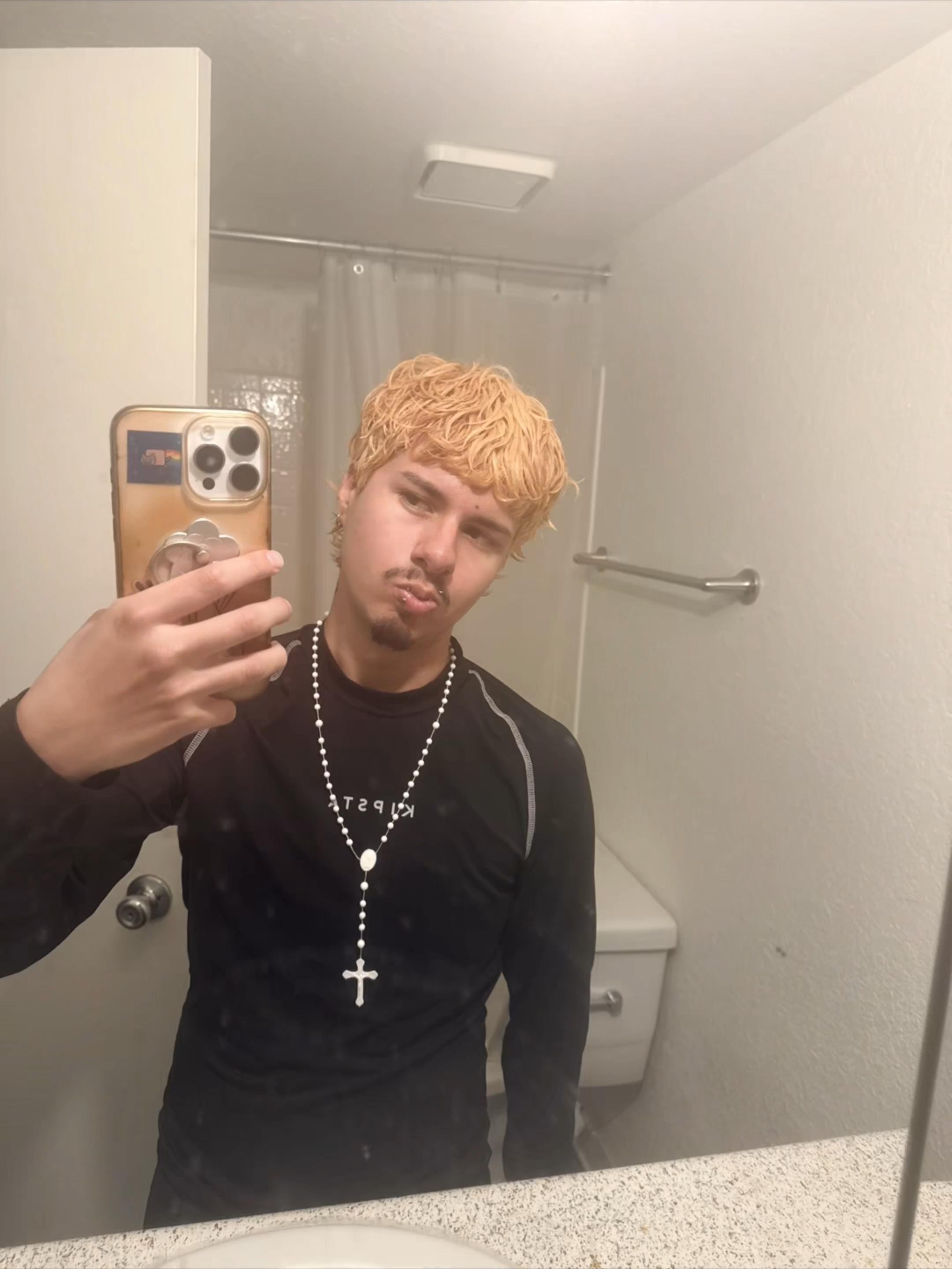 @thereal_nit0