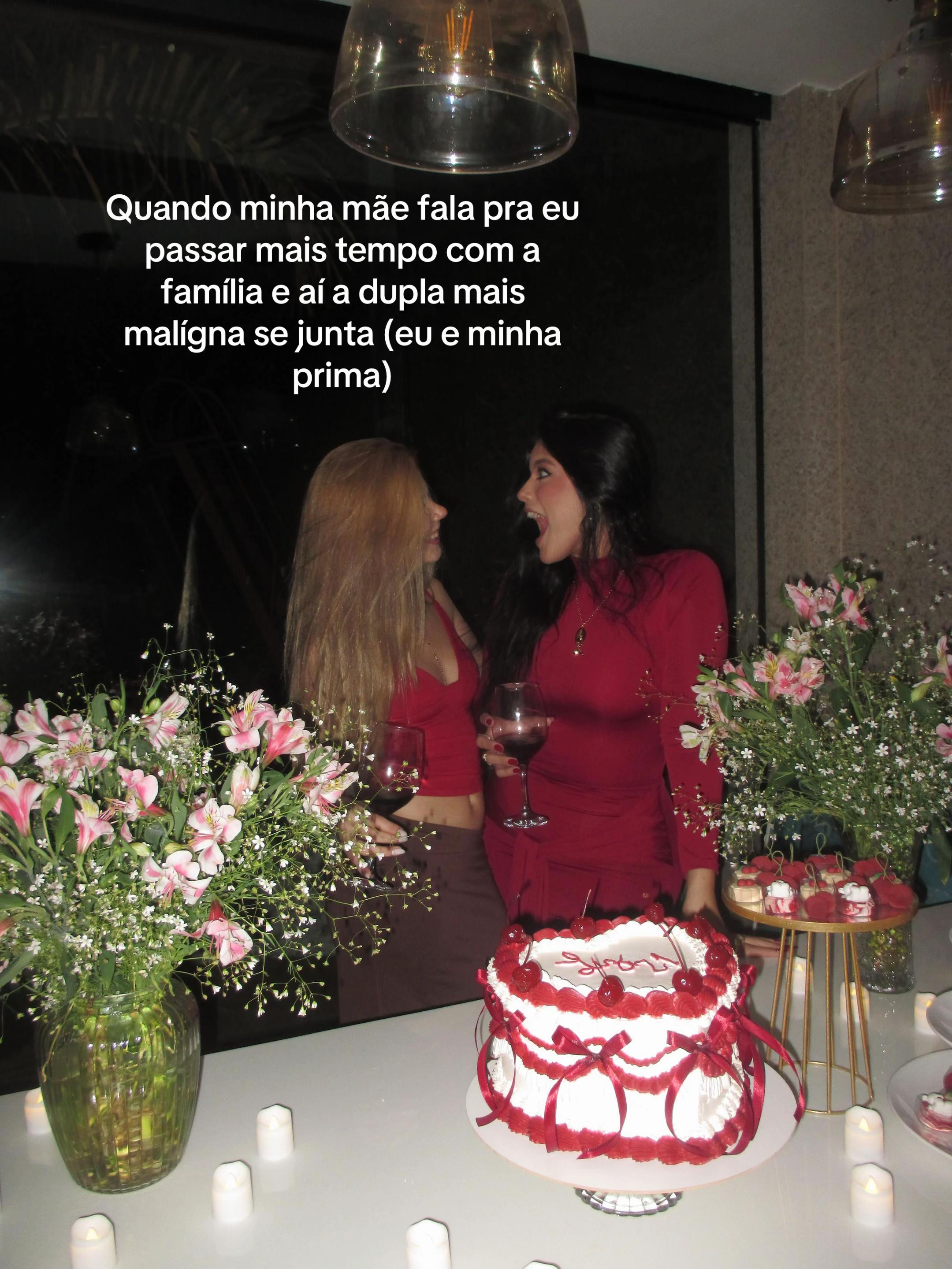 @Liz Queiroz 🍒