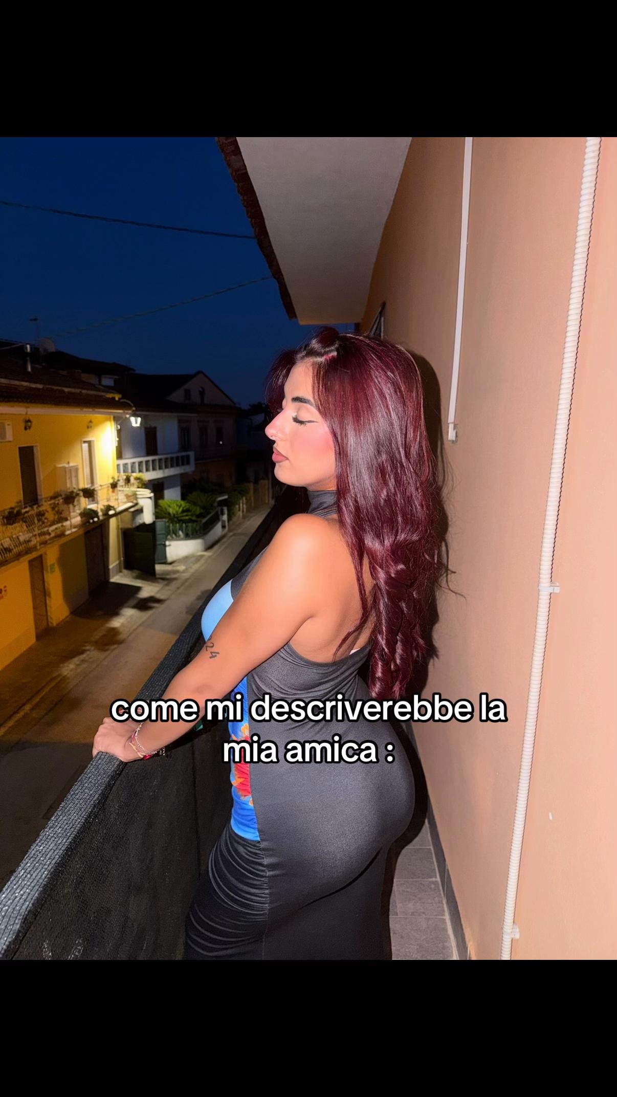 @_annarella___