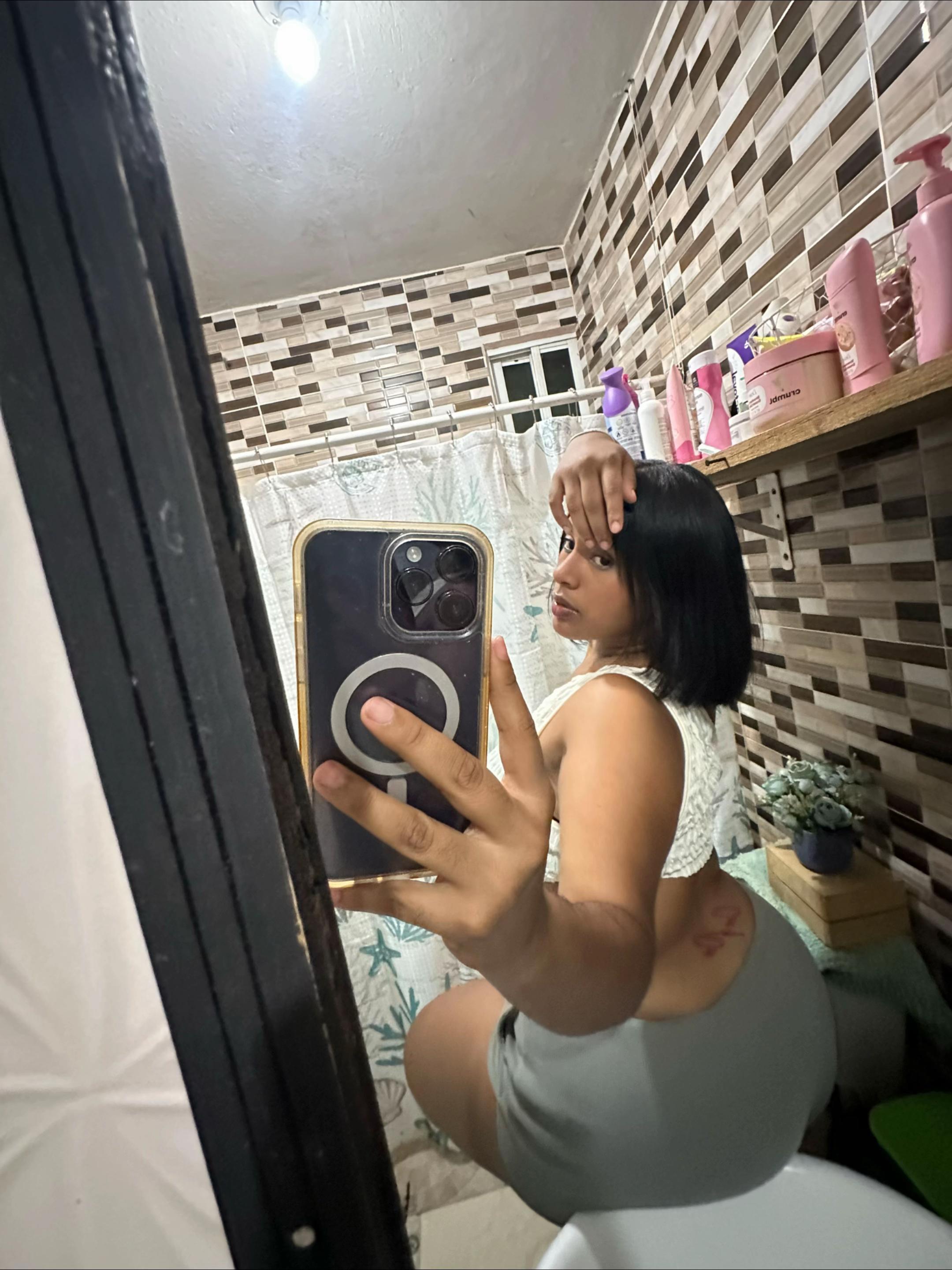 @Yariii💗