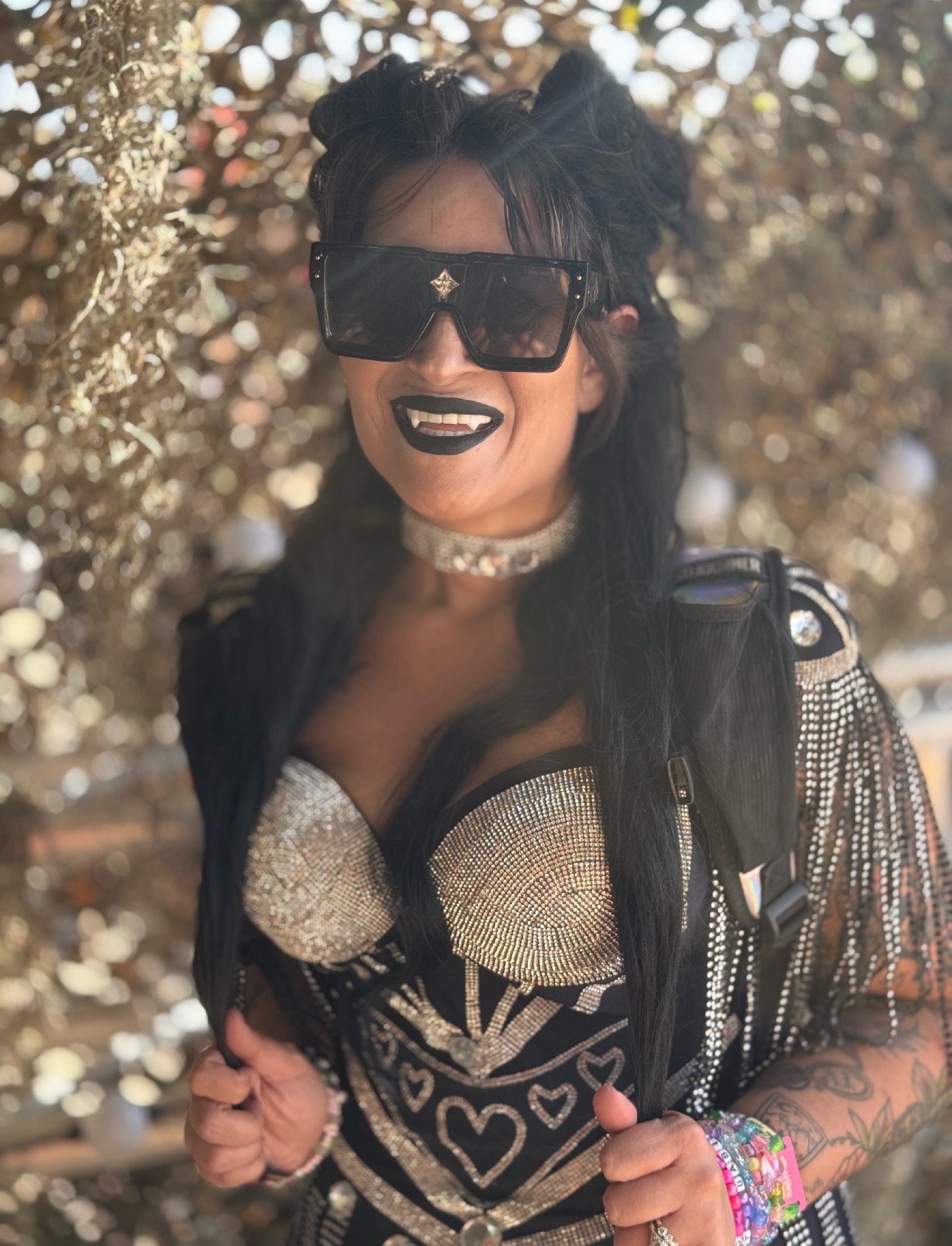 @EverythingJewelzie