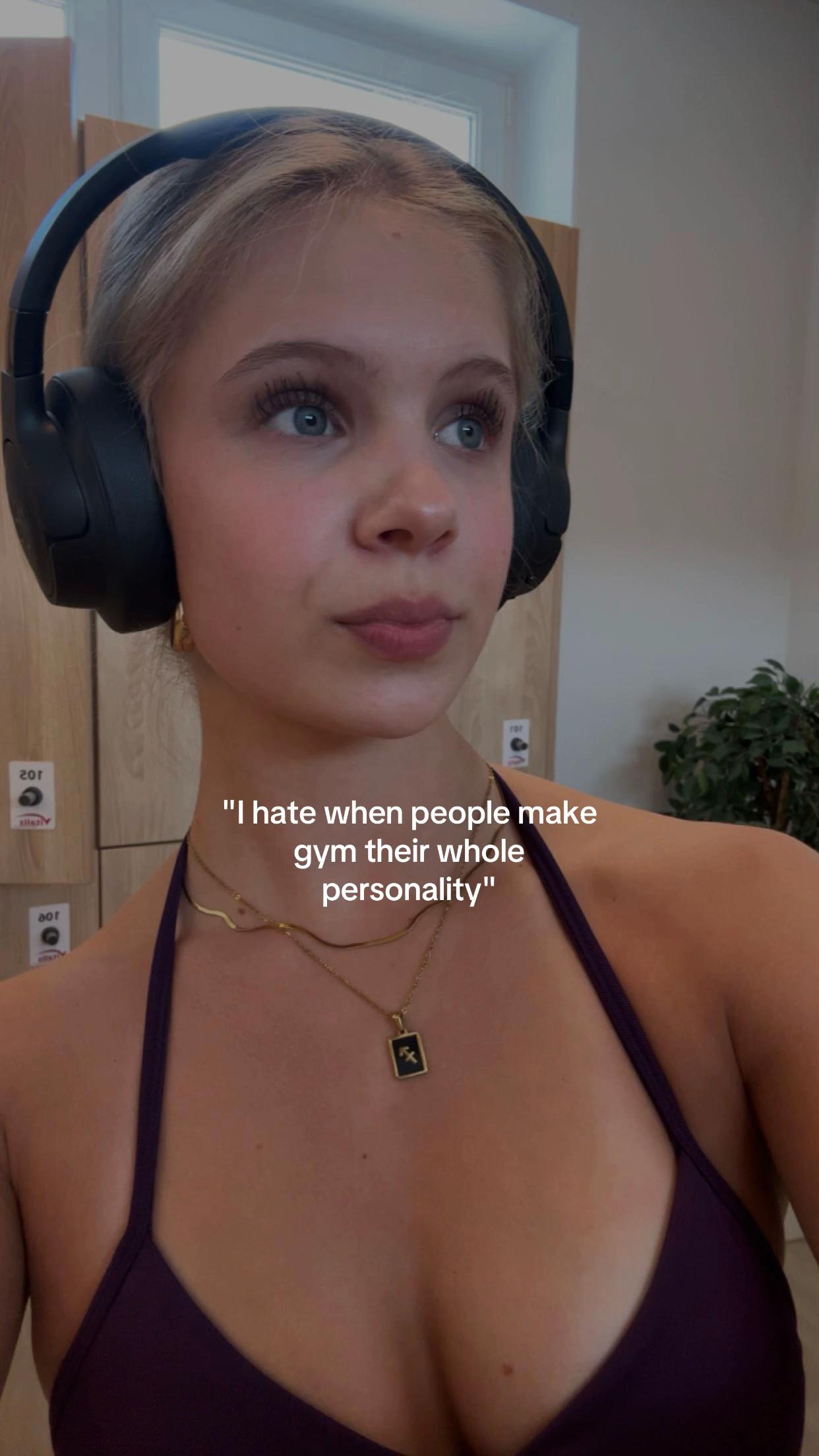 @juliaalifts